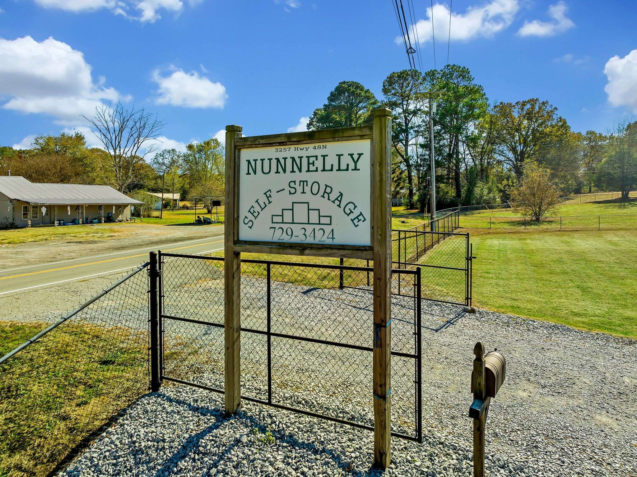 Nunnelly, TN 37137,3257 Highway 48