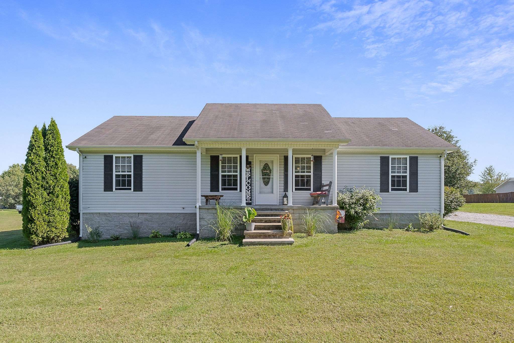 Lafayette, TN 37083,75 Buck Ln