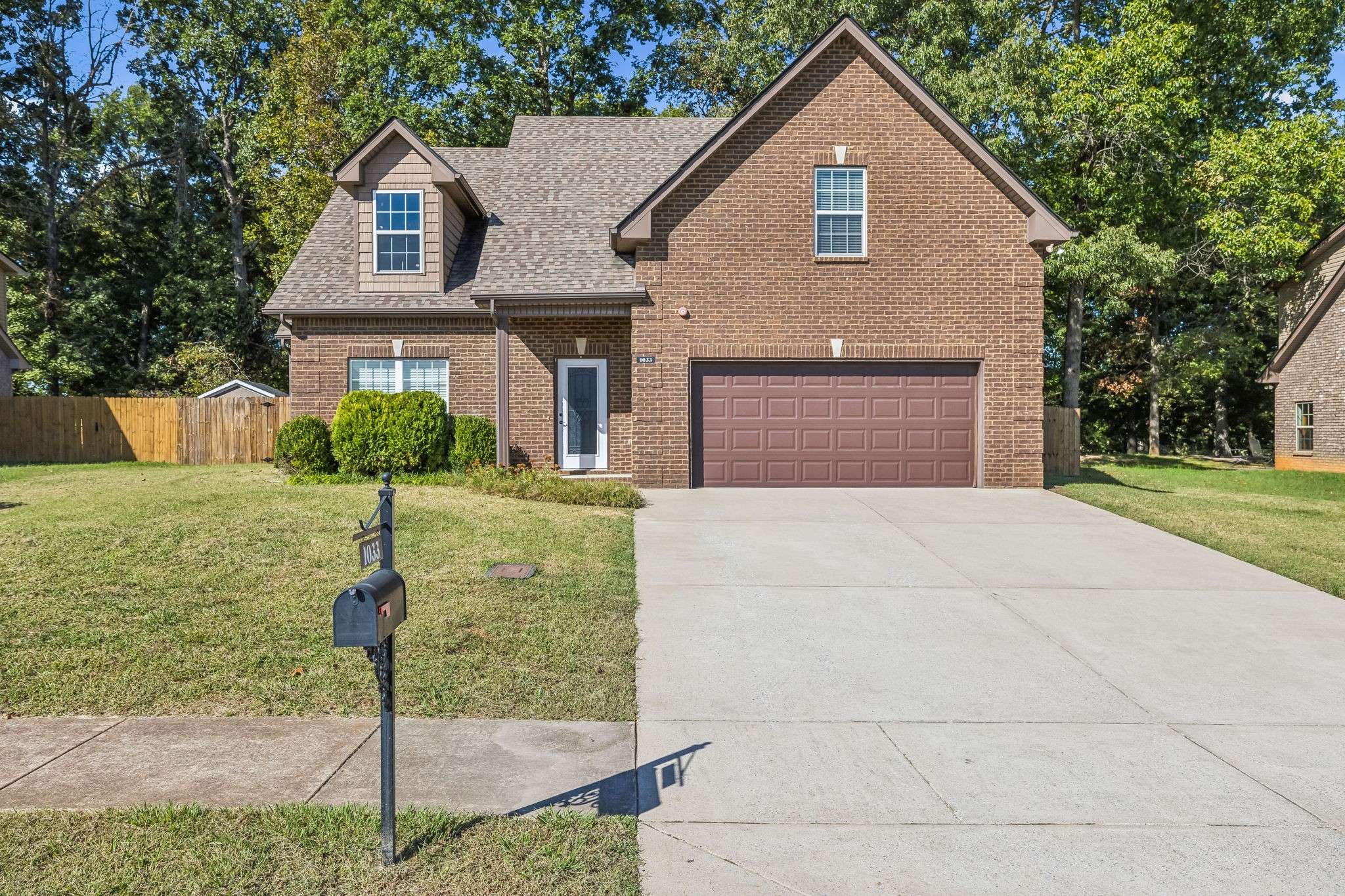 Ashland City, TN 37015,1033 Grace Meade