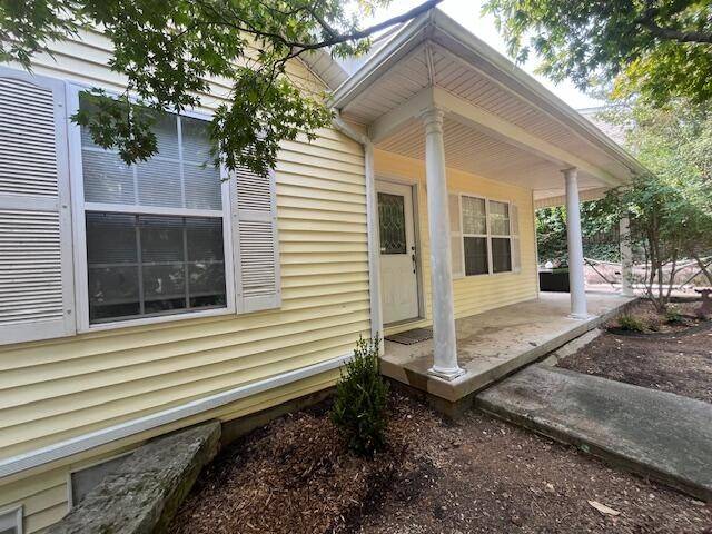 Chattanooga, TN 37415,956 Lawson Street