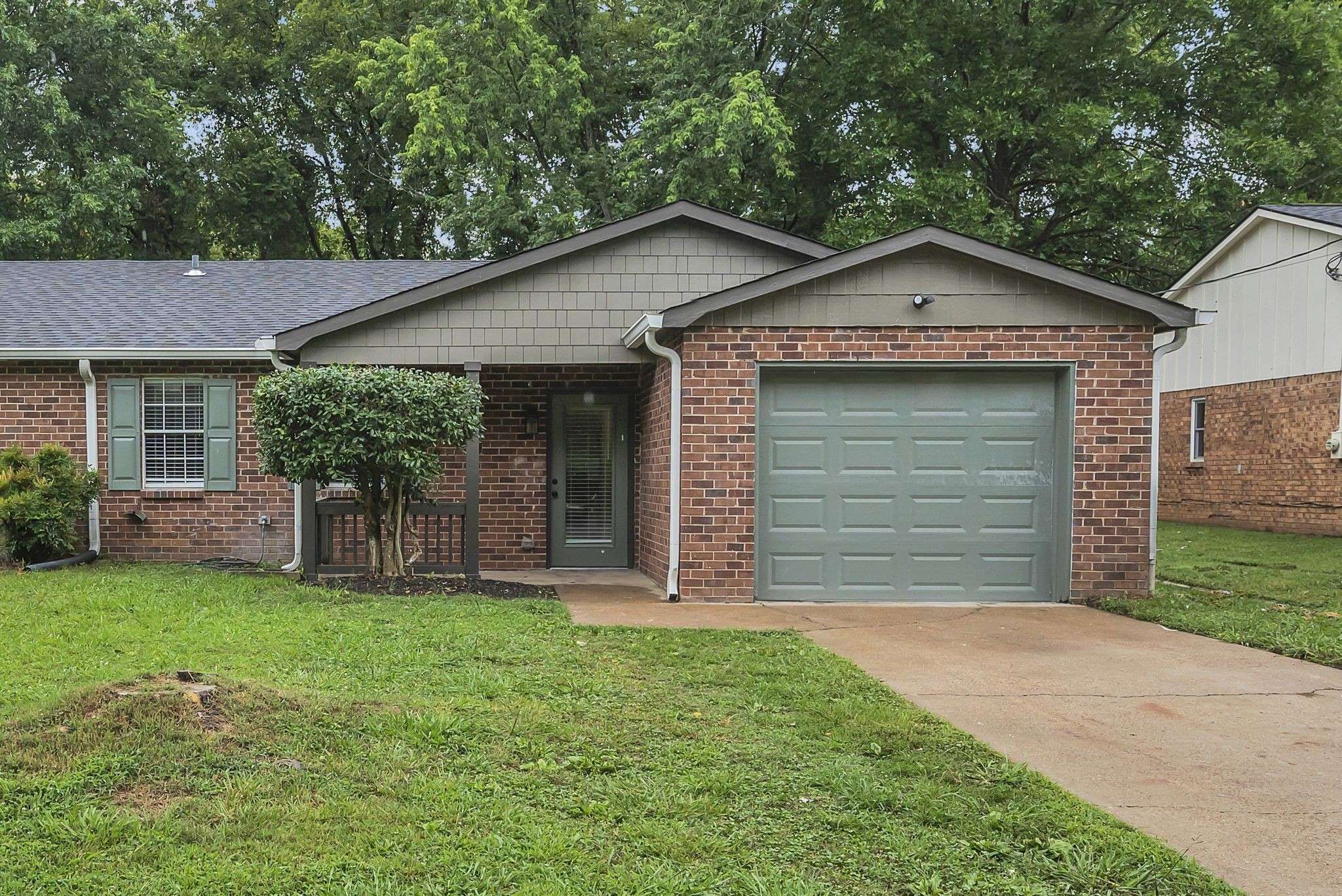 Madison, TN 37115,1426 E Cedar Ln