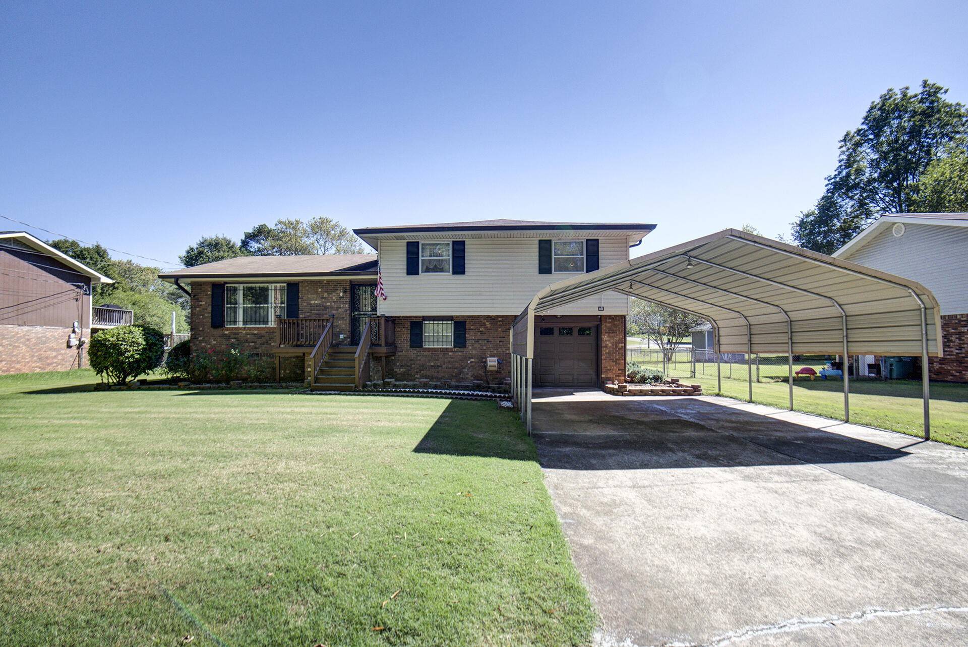 Hixson, TN 37343,1728 Crabtree Road