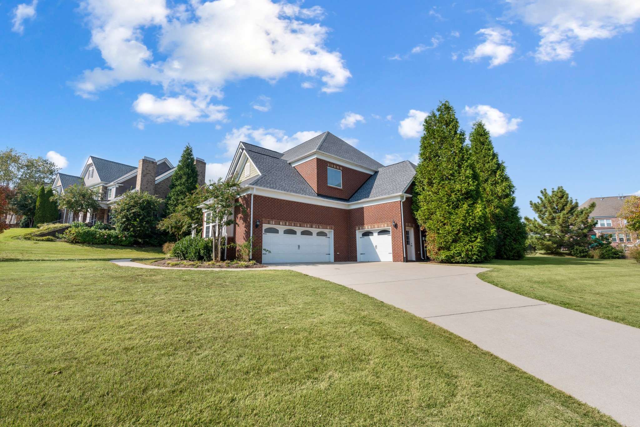 Brentwood, TN 37027,700 Pennines Cir