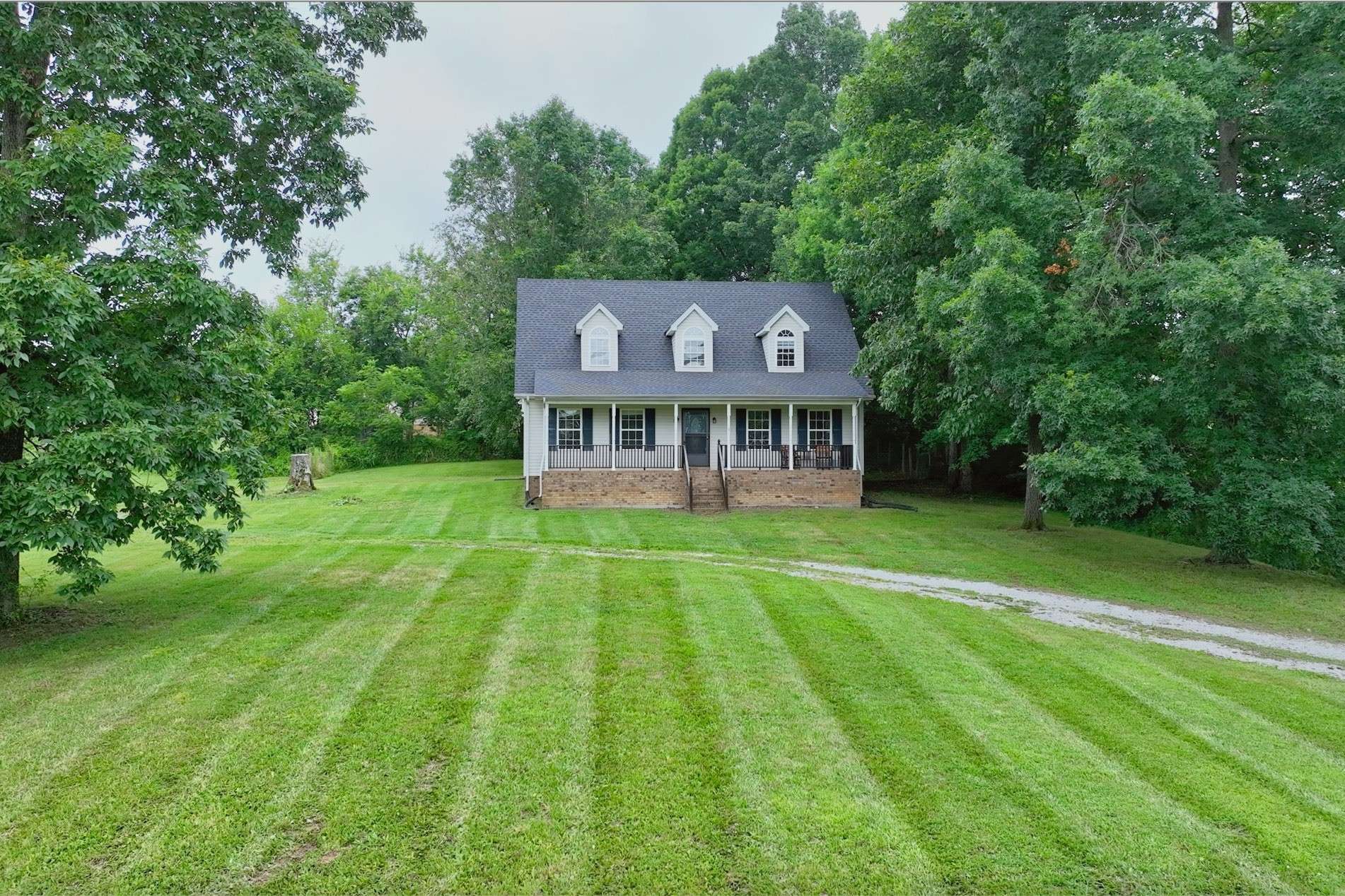 Westmoreland, TN 37186,223 Lauren Ln