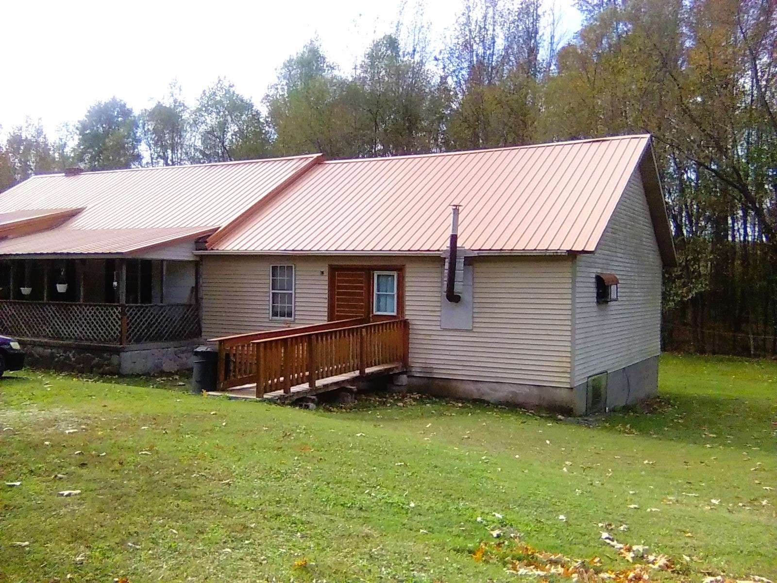 Bruceton, TN 38317,115 Spur Ln