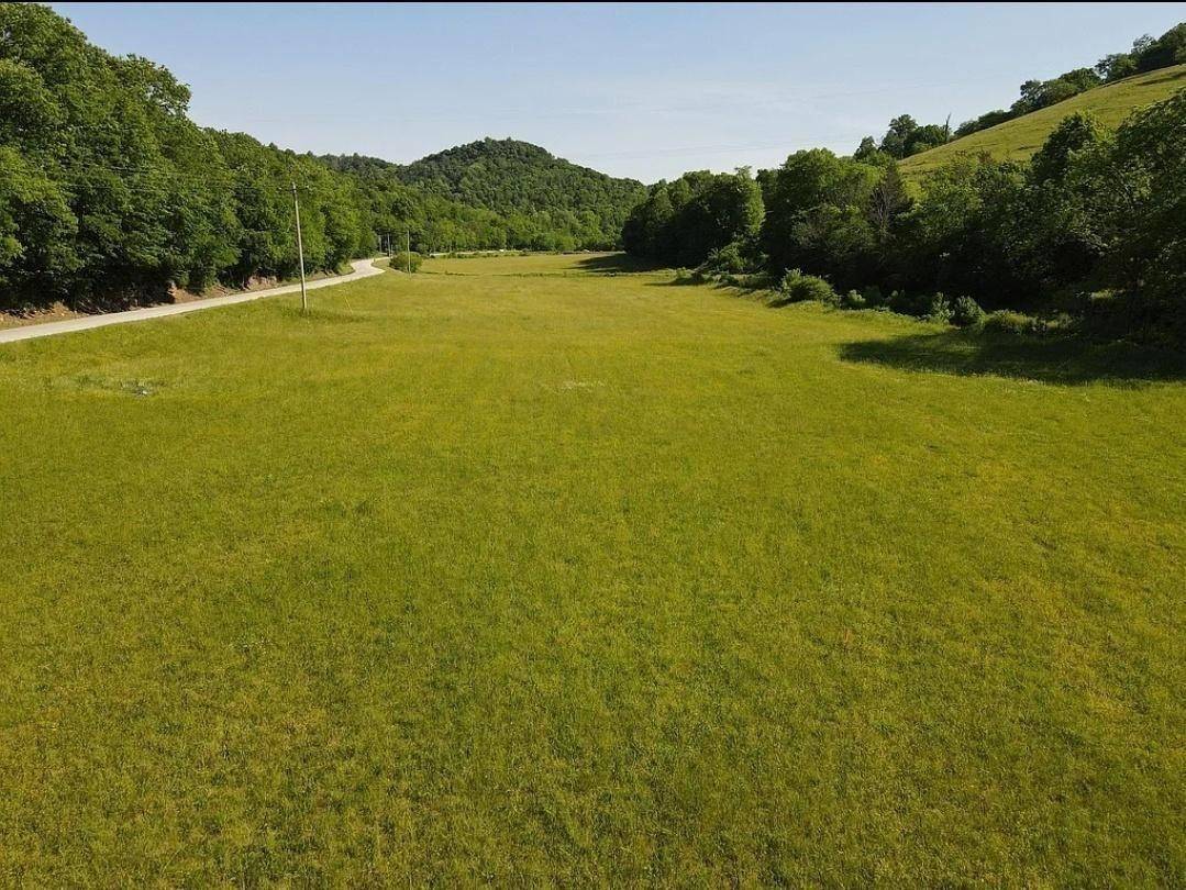 Chestnut Mound, TN 38552,0 Granville Hwy