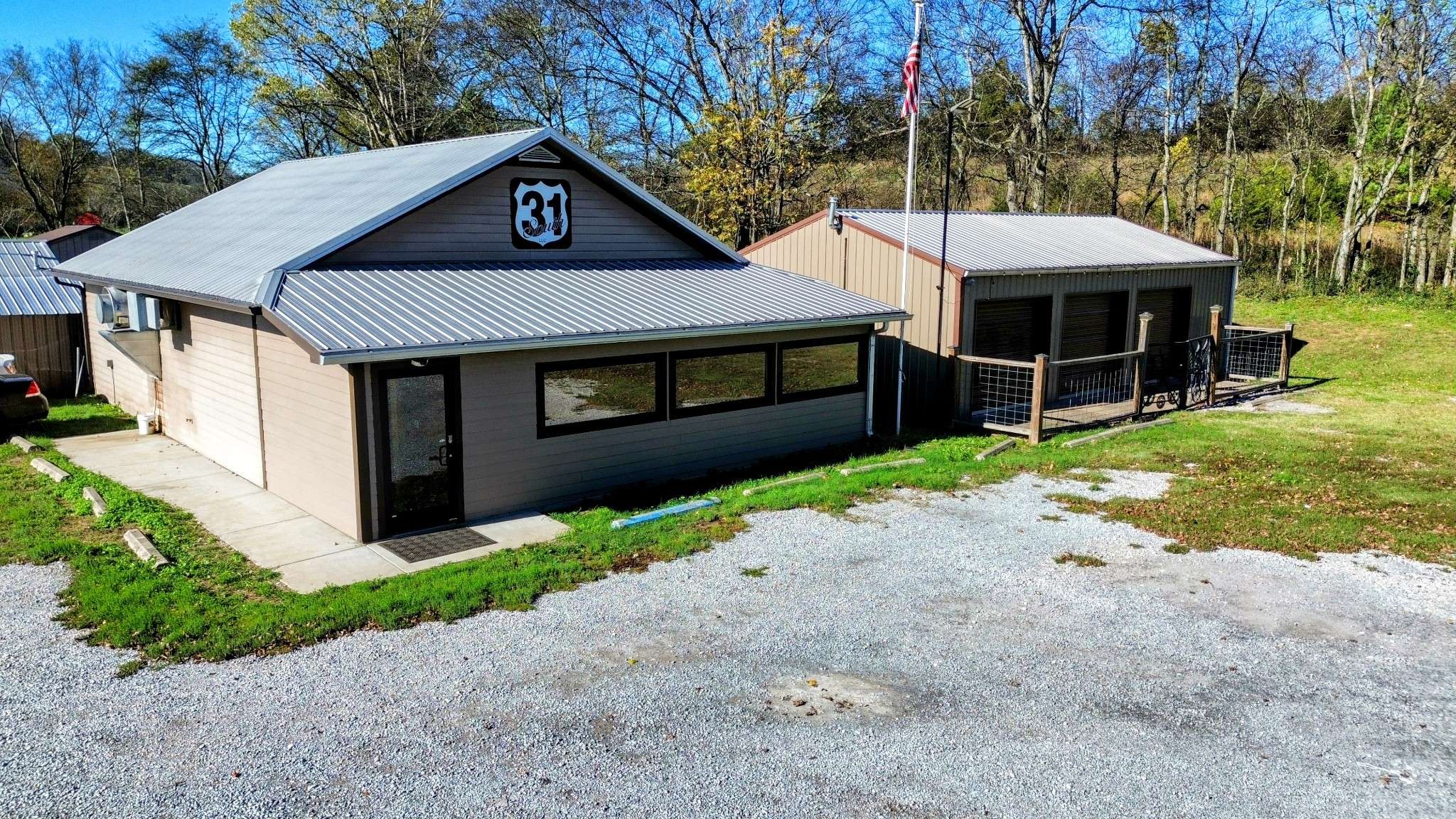 Lynnville, TN 38472,13533 Columbia Hwy