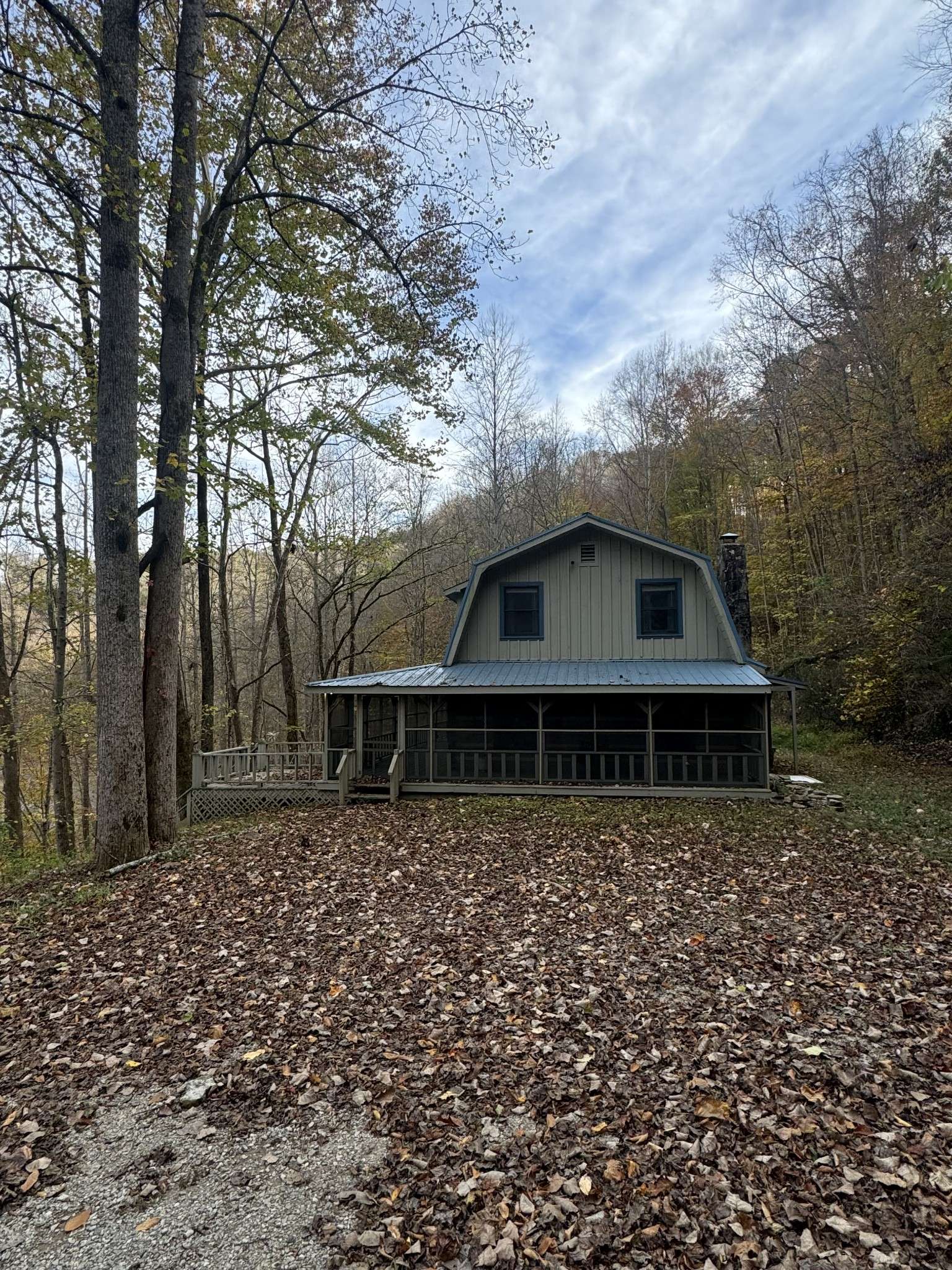 Alpine, TN 38543,511 Center Rd