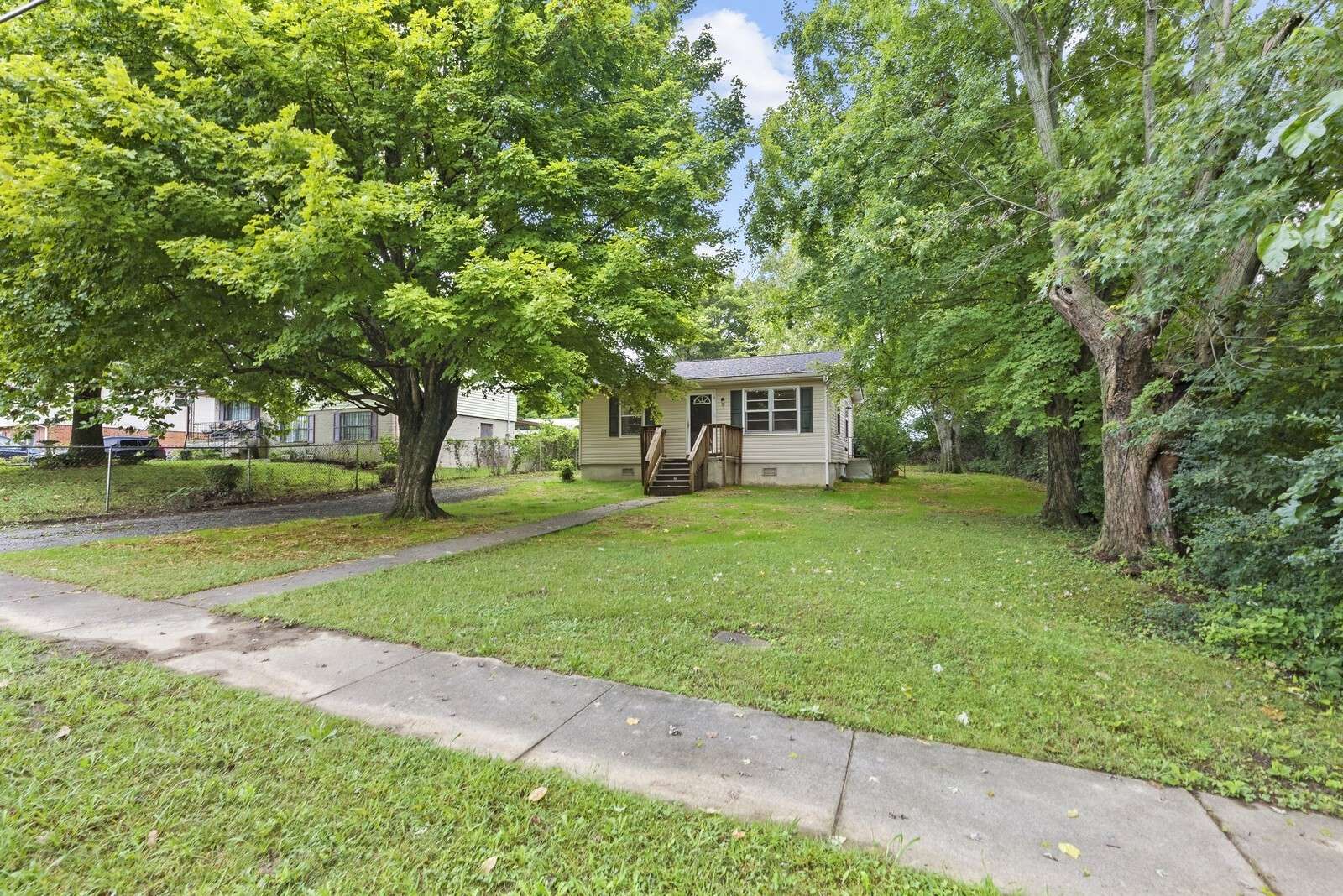 Springfield, TN 37172,1004 S Mabel St