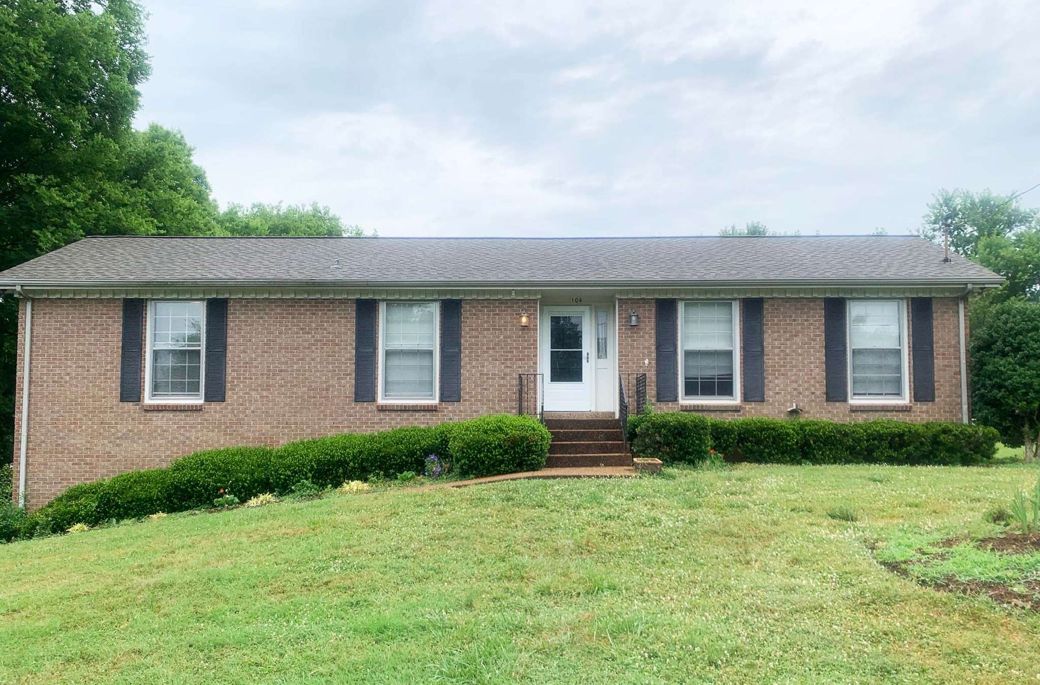 Hendersonville, TN 37075,104 Ridge Ct #N