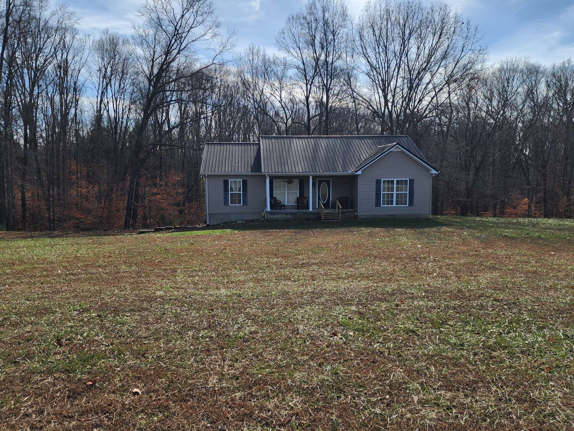 Westmoreland, TN 37186,979 Poplar Grove Rd