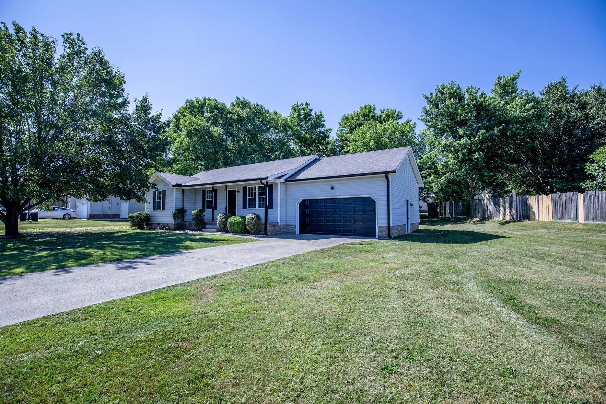 Greenbrier, TN 37073,1014 Sunday Silence Dr