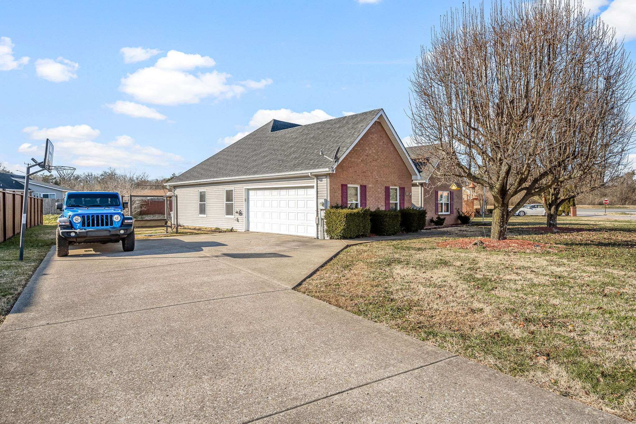 La Vergne, TN 37086,2515 Moore Way