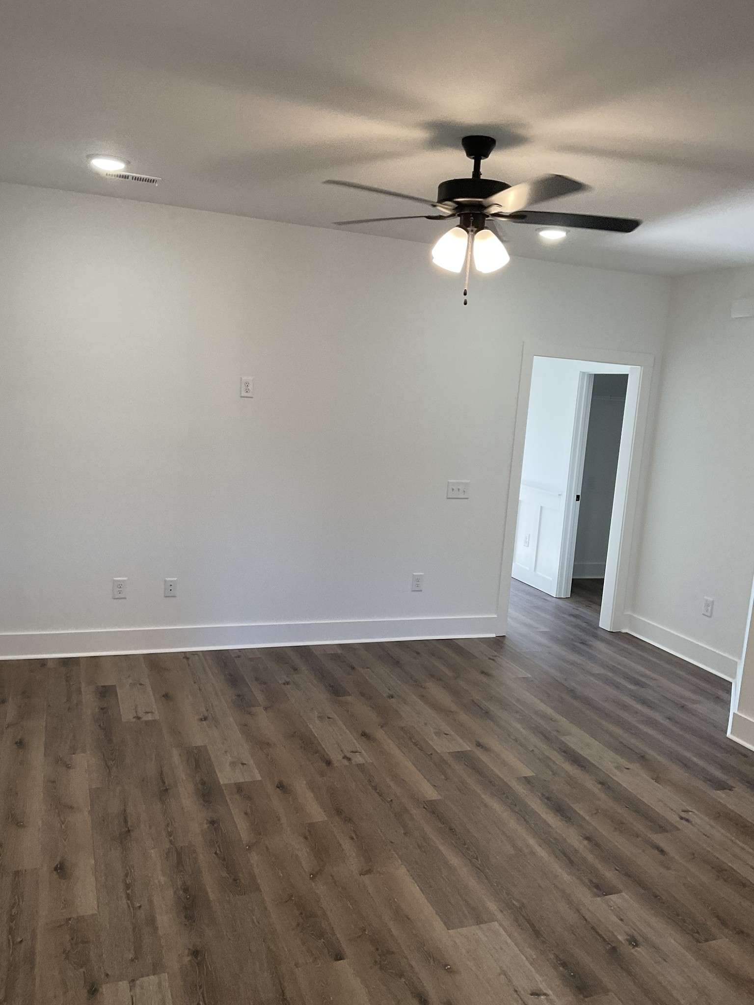 Shelbyville, TN 37160,711 S Wall St