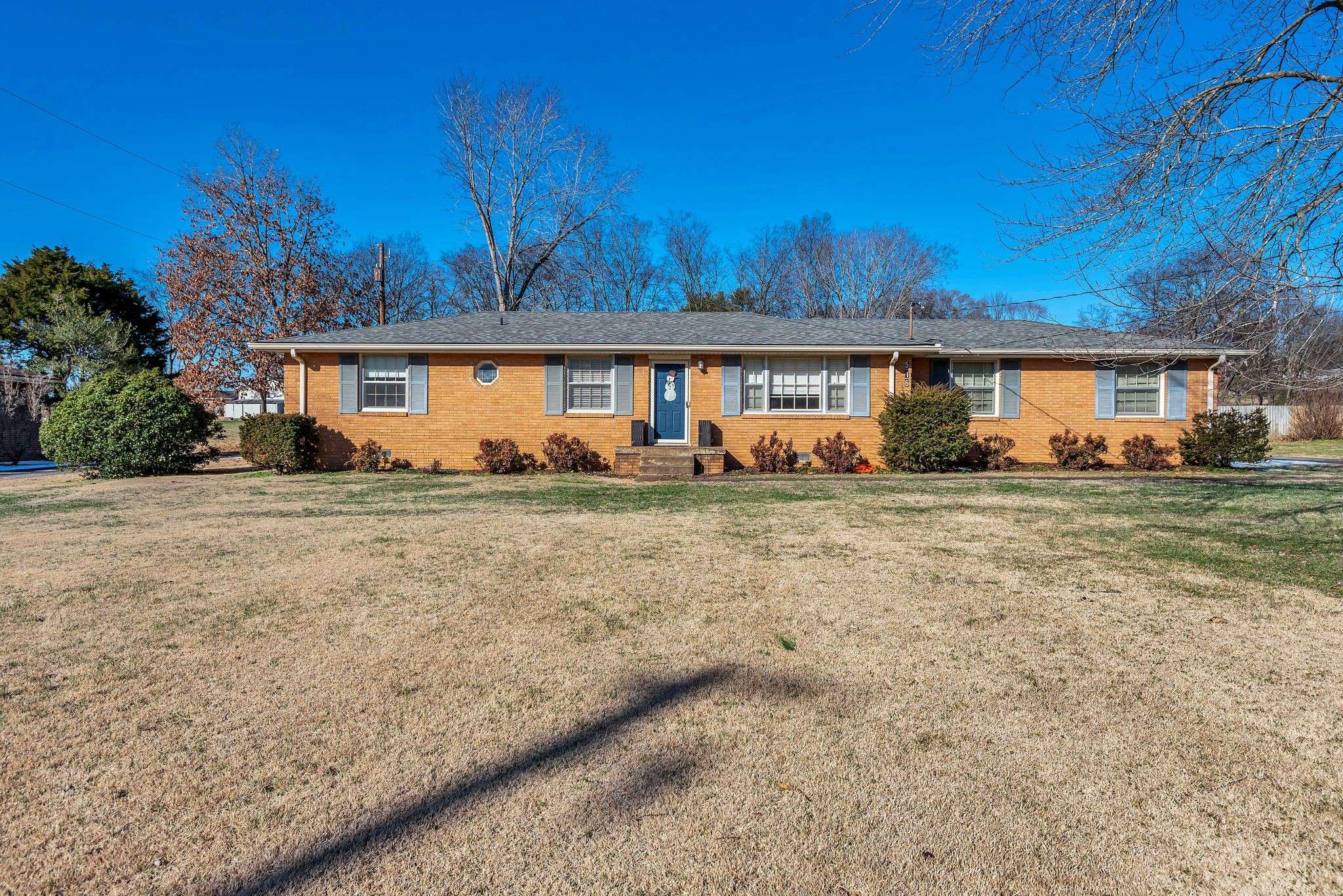 Goodlettsville, TN 37072,516 Long Hollow Pike