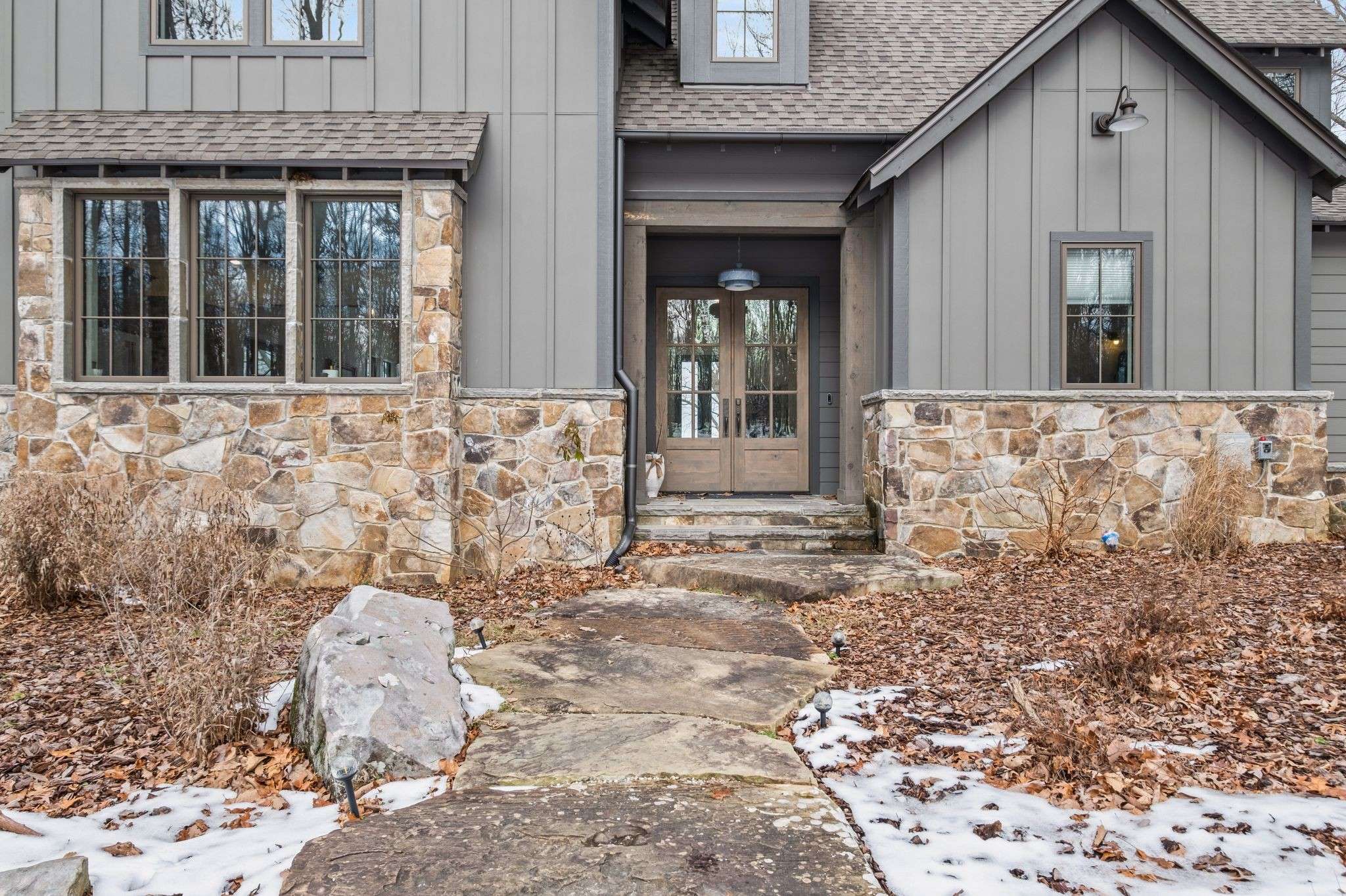 Monteagle, TN 37356,2470 Cooleys Rift Blvd
