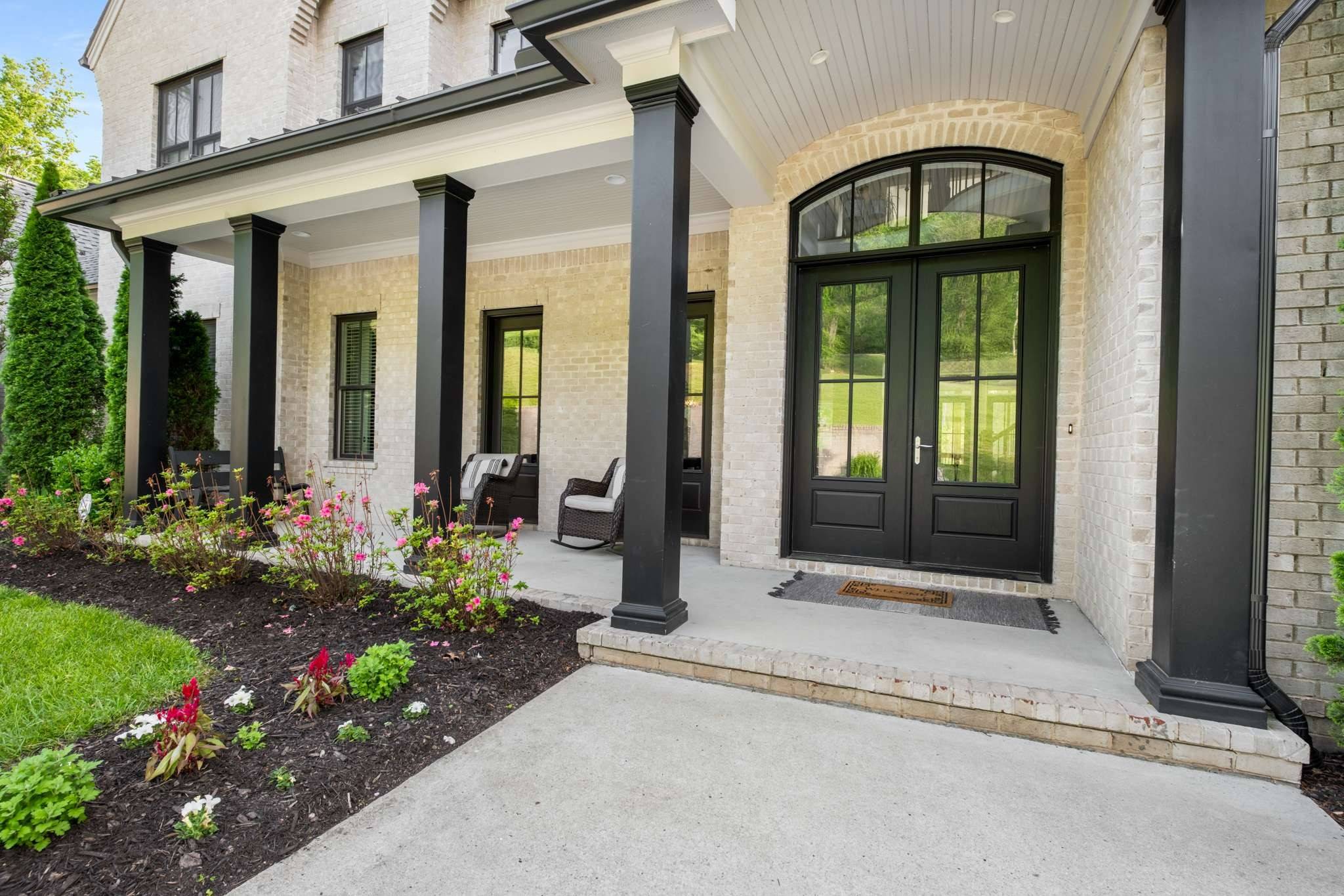 Nashville, TN 37215,1236 Saxon Dr