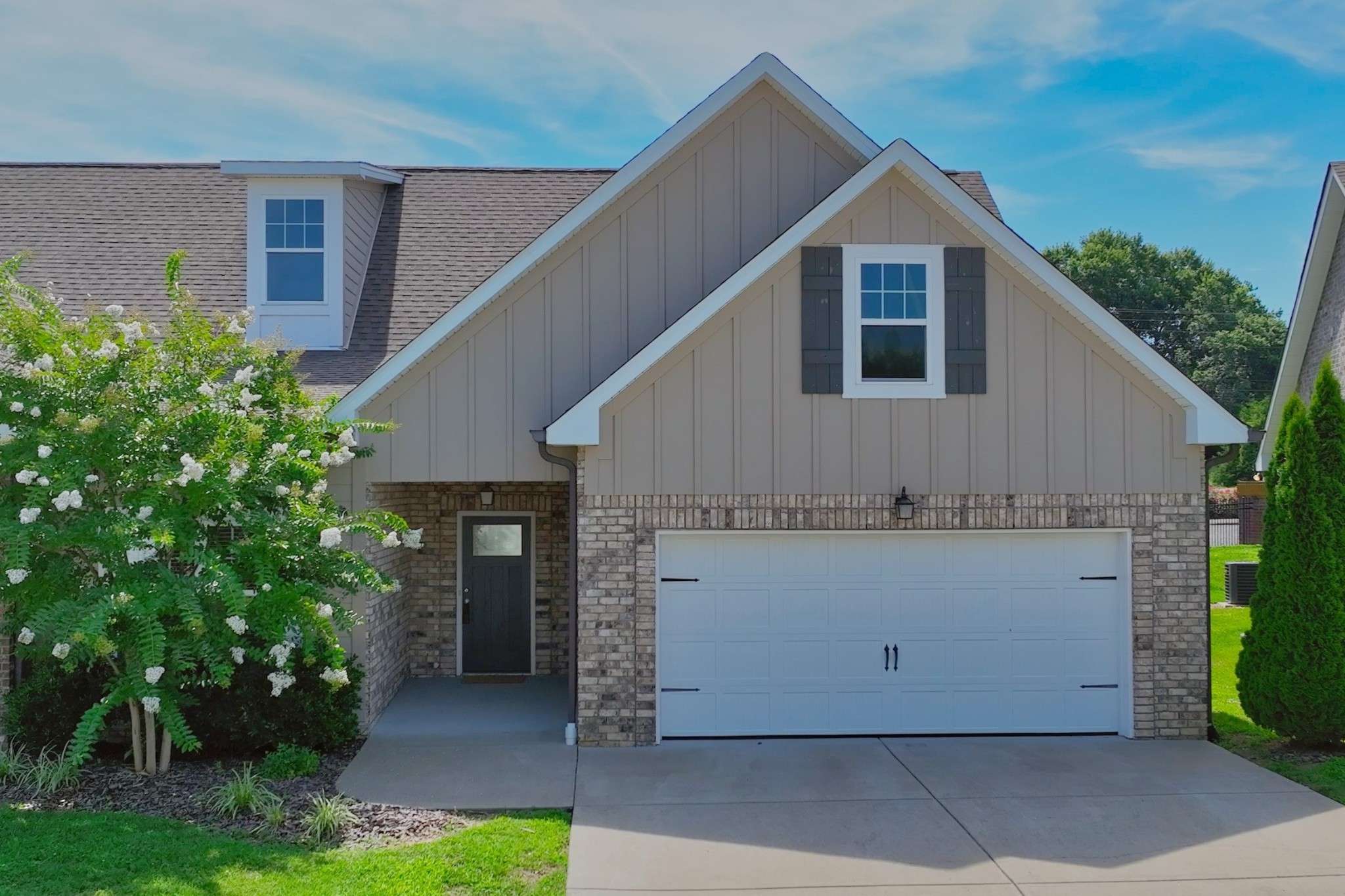 White House, TN 37188,106 Brook Ct