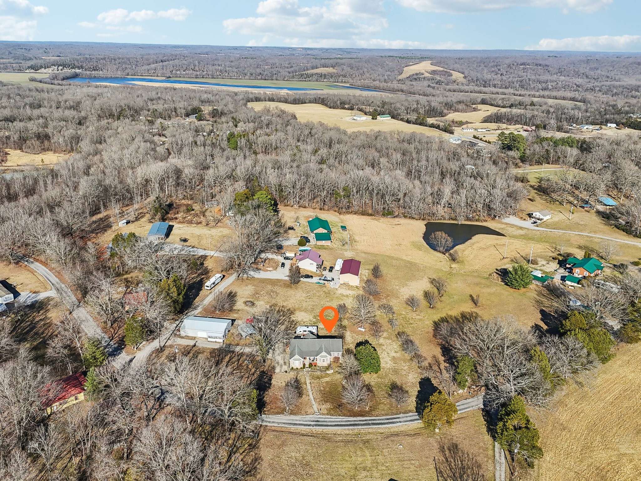 Cumberland City, TN 37050,311 Downs Rd
