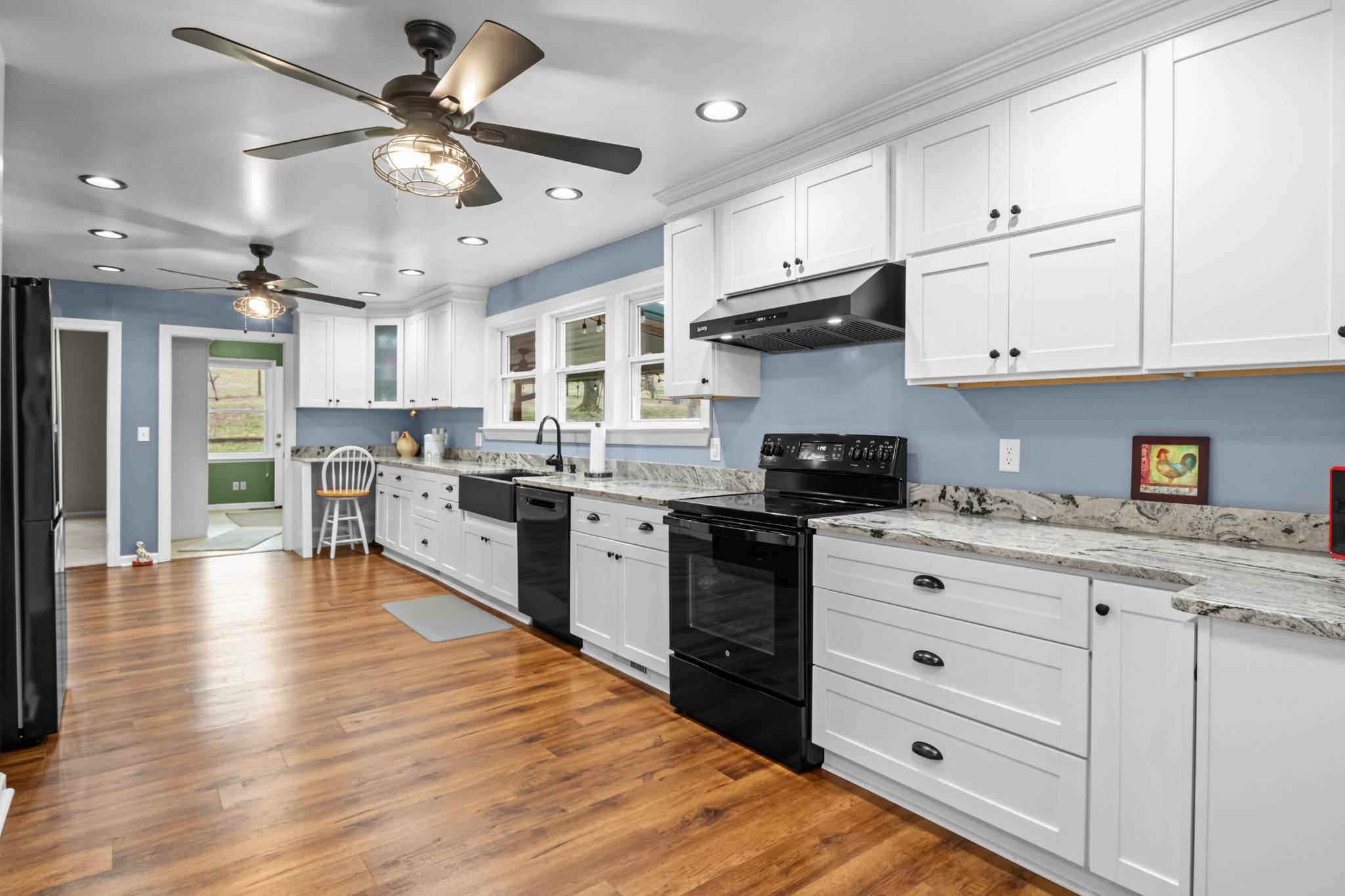 Only, TN 37140,192 McClanahan Rd