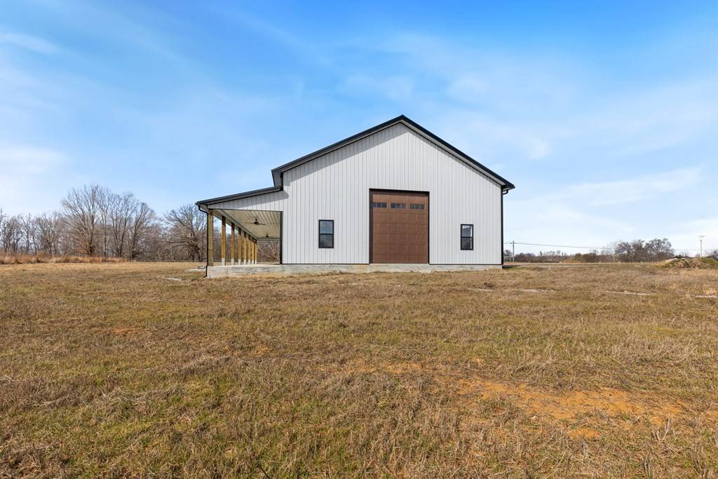 Walling, TN 38587,1807 Three Island Road