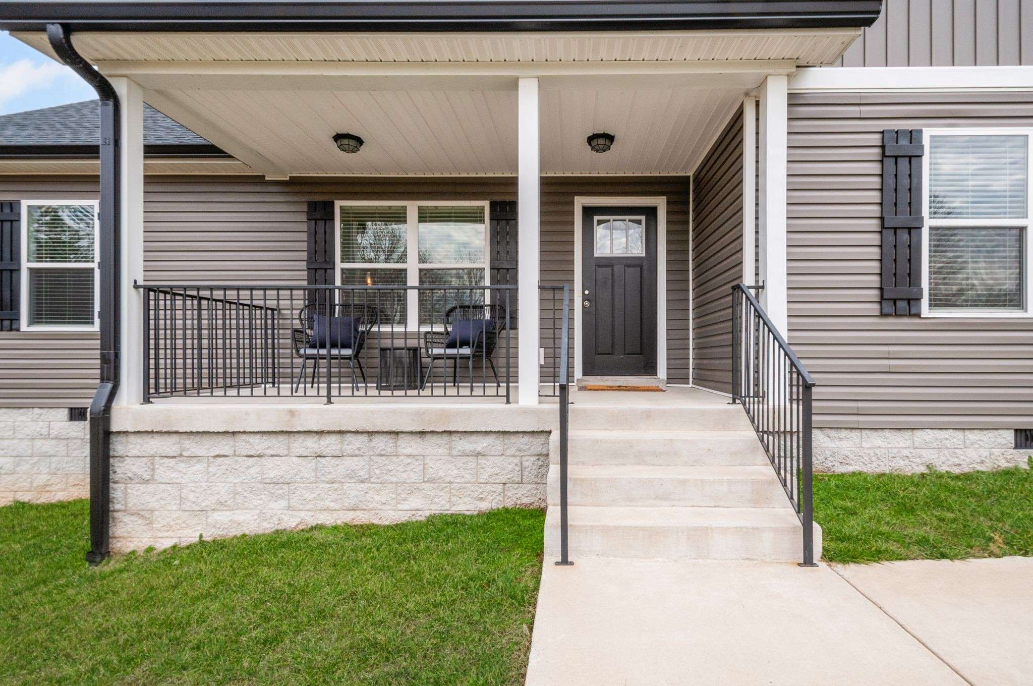 Dickson, TN 37055,812 Jason Chapel Rd