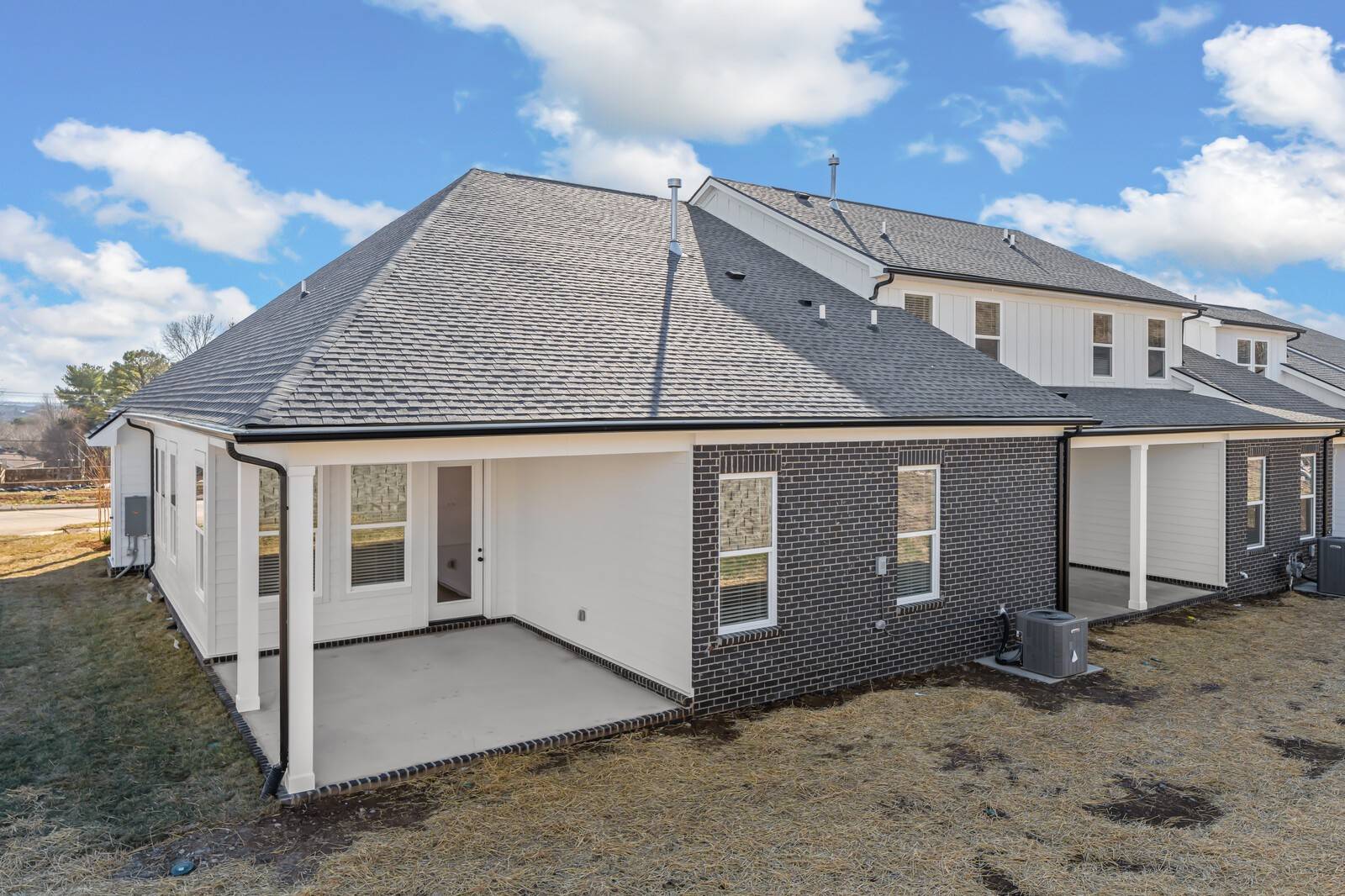 Thompsons Station, TN 37179,323 Buckwood Lane #N