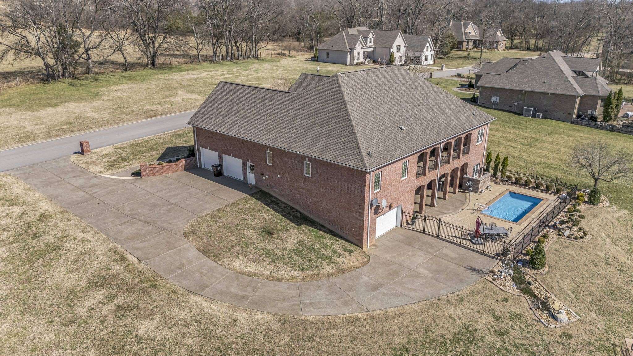Gallatin, TN 37066,1000 Shimmering Way