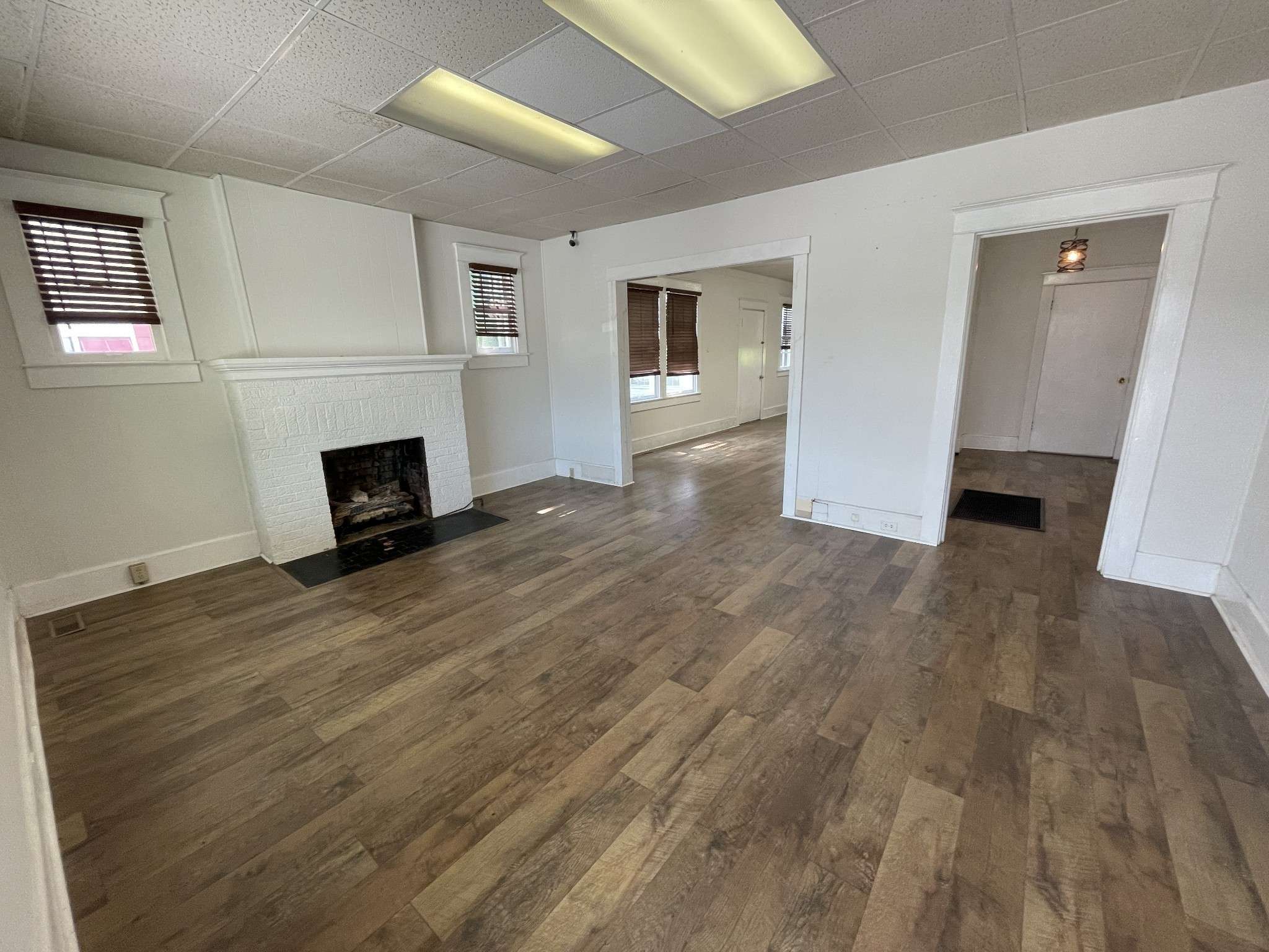 Waverly, TN 37185,312 W Main St
