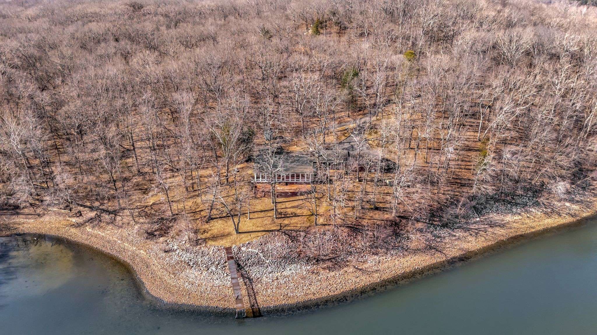 Buchanan, TN 38222,412 Keck Ln