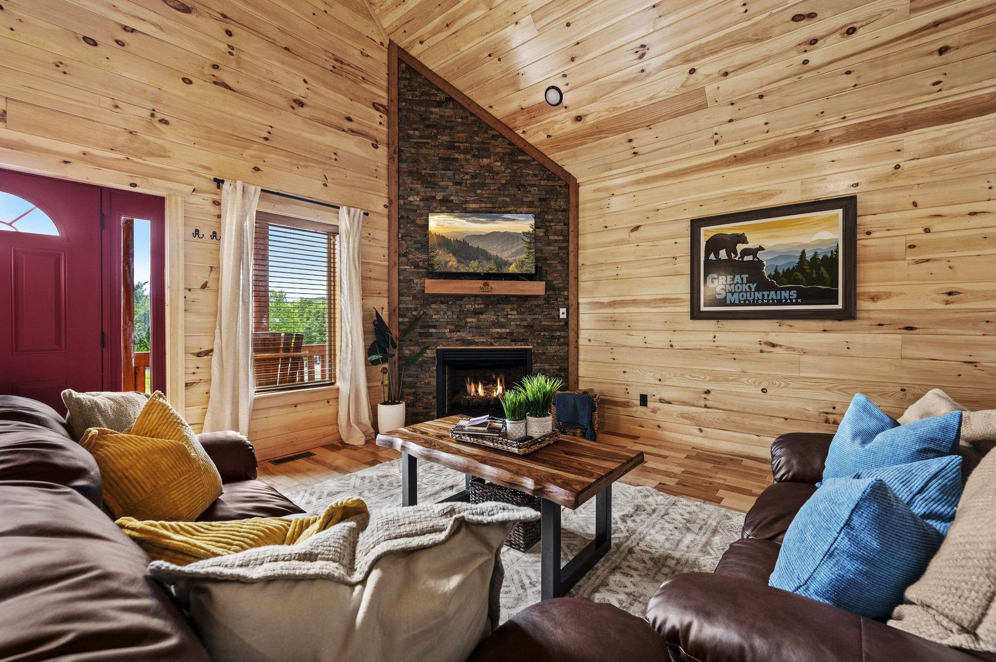 Gatlinburg, TN 37738,240 Forrest Loop Way