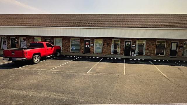 Dickson, TN 37055,404 E College St