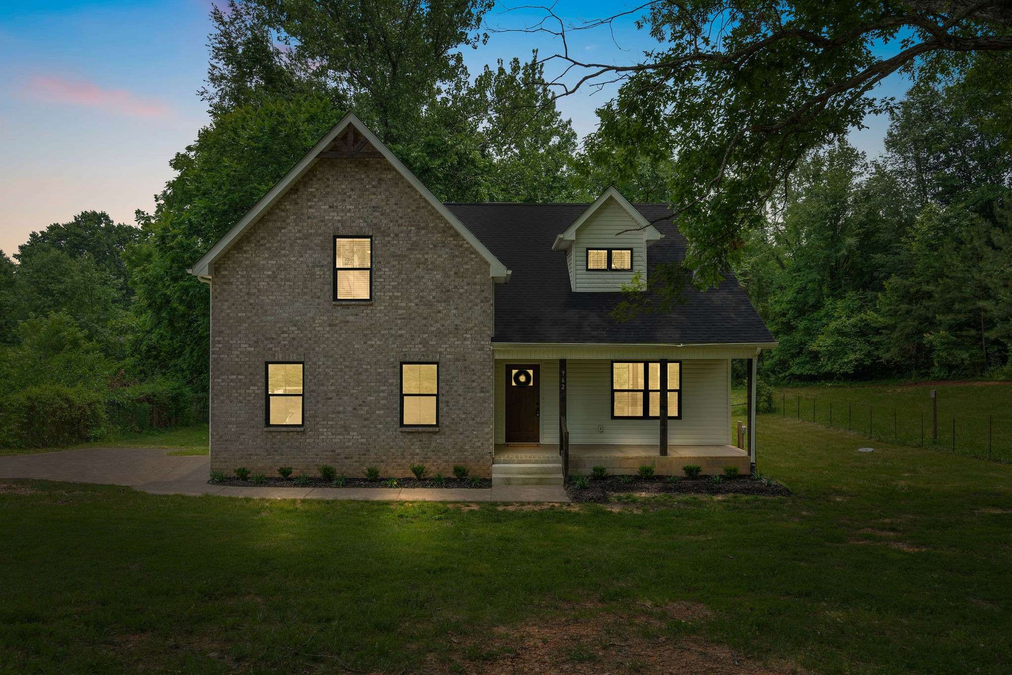 Clarksville, TN 37040,962 Belmont Rd