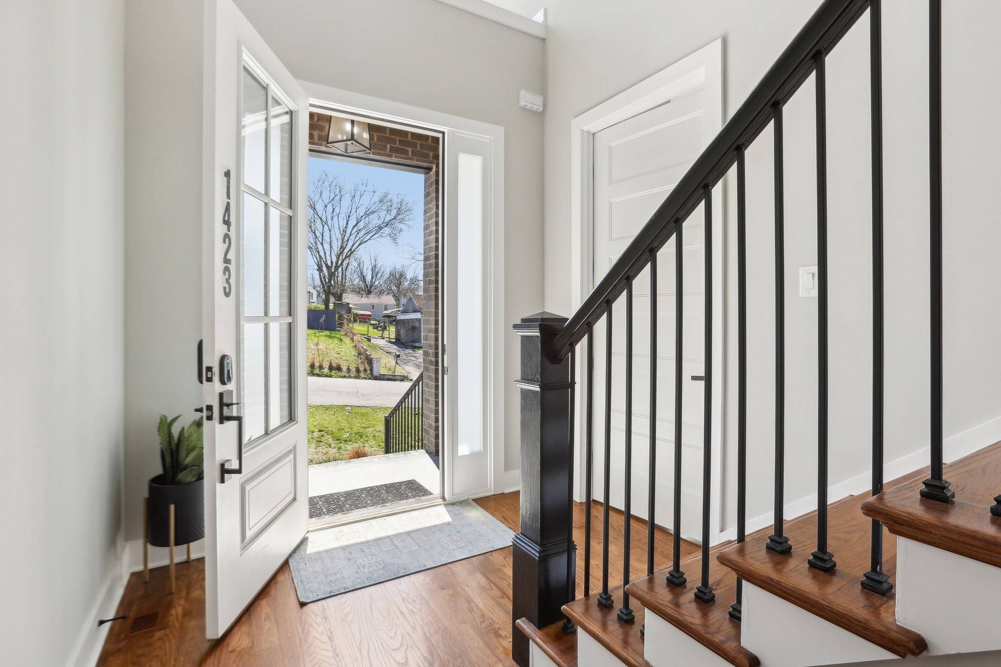Nashville, TN 37206,1423 Fulton St