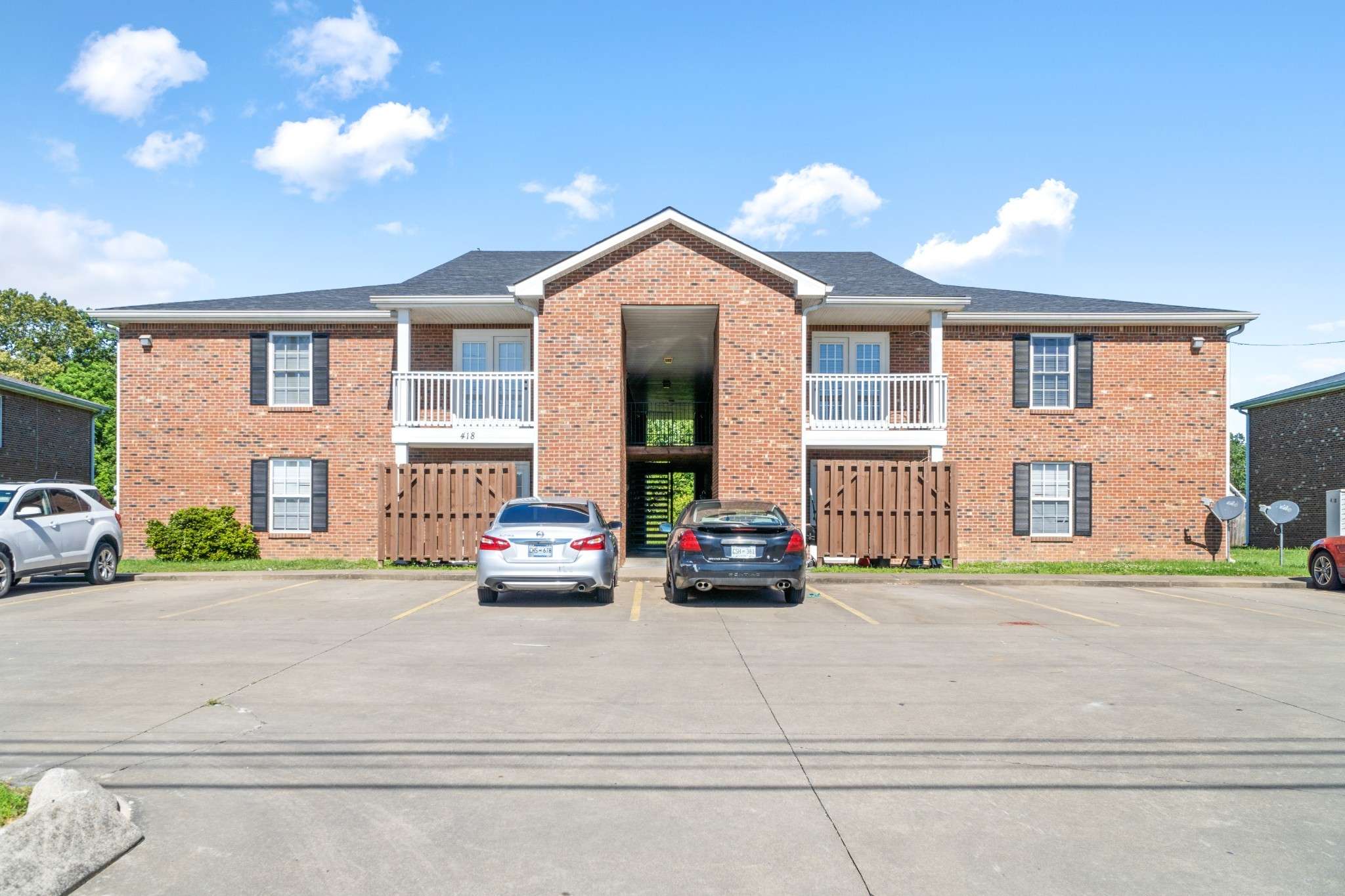 Clarksville, TN 37042,422 Jack Miller Blvd #A