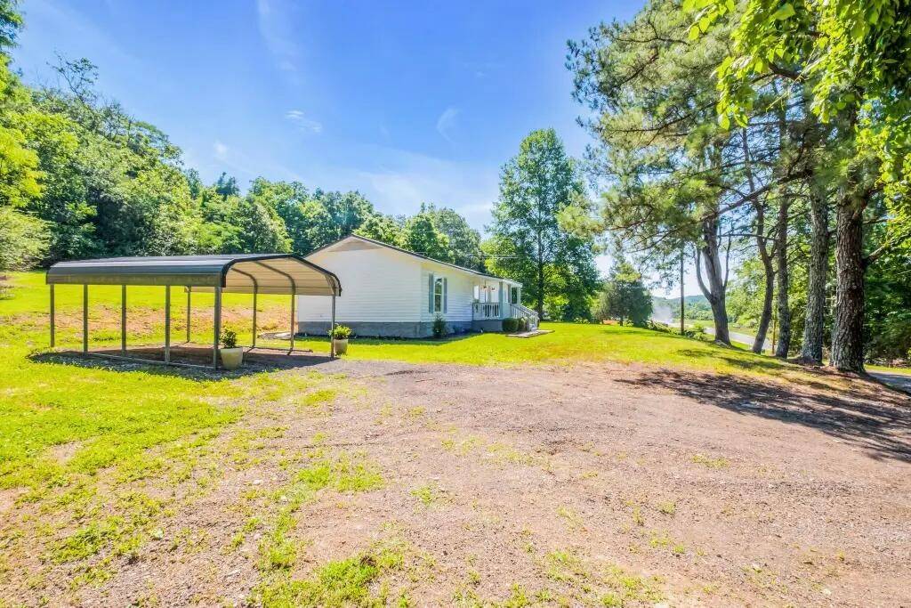 Centerville, TN 37033,155 Highway 50 #E