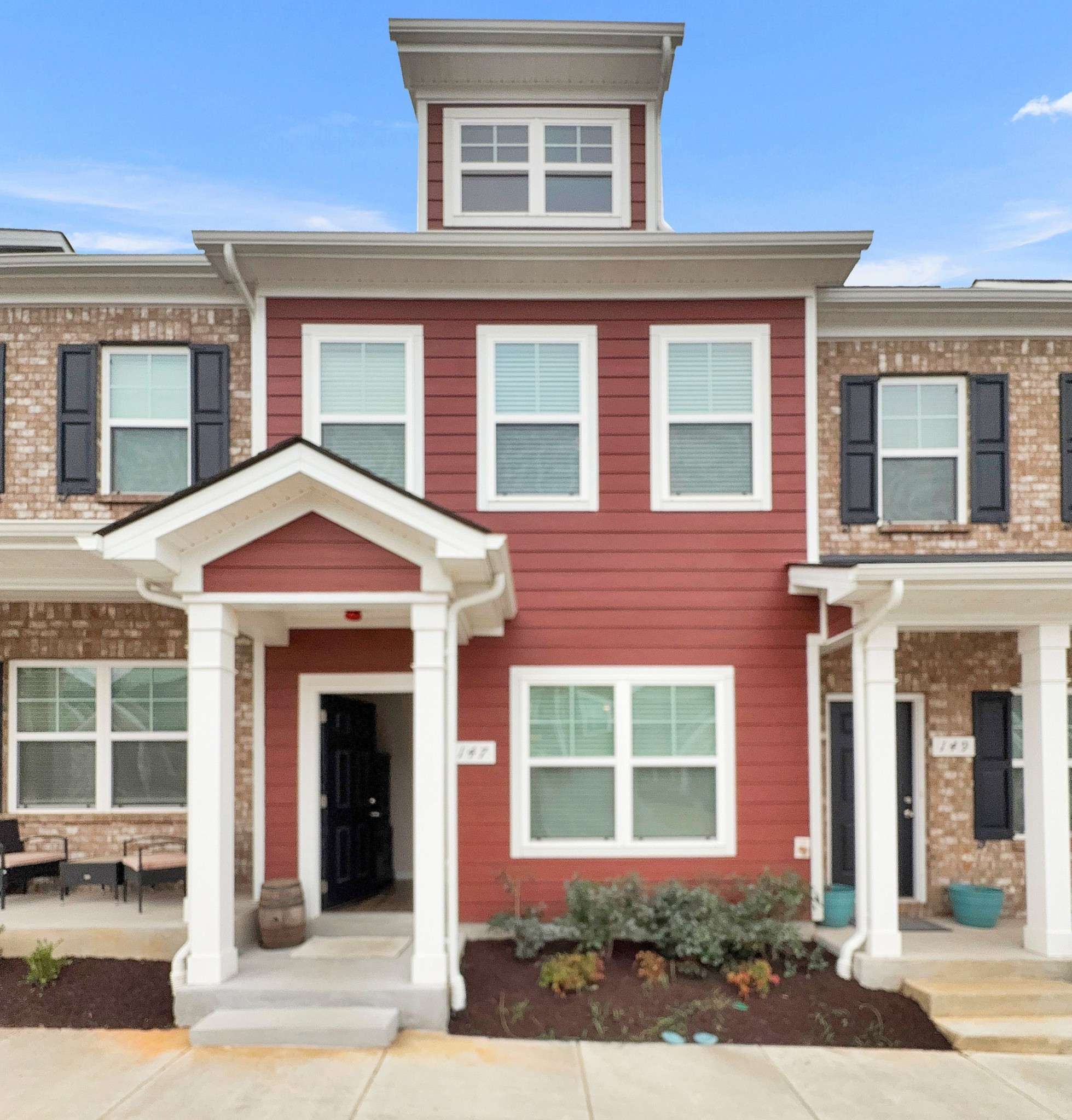 Pleasant View, TN 37146,147 Addi St
