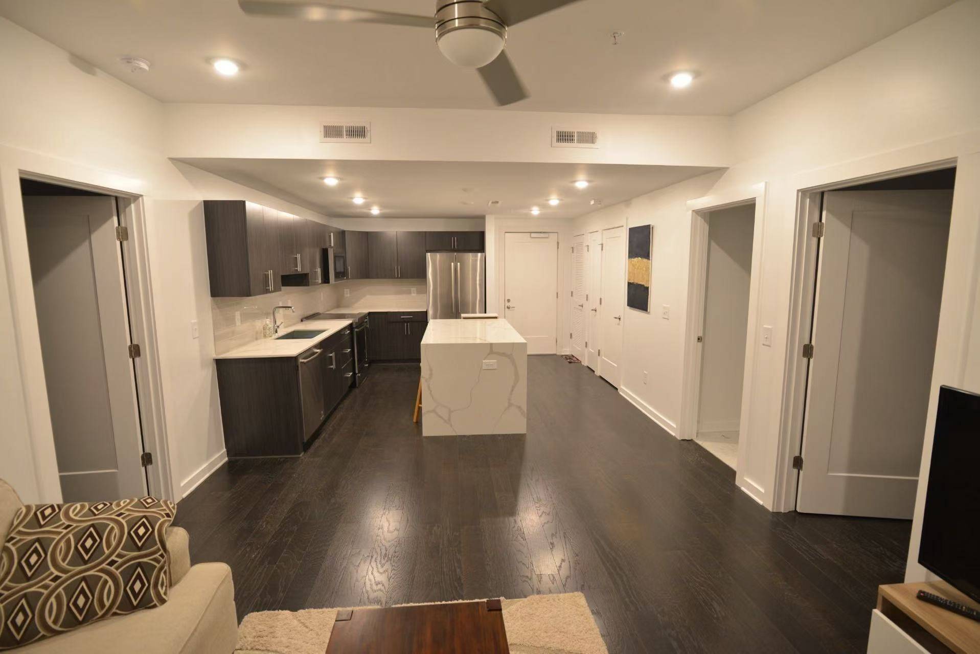 Nashville, TN 37203,3116 W End Cir #206