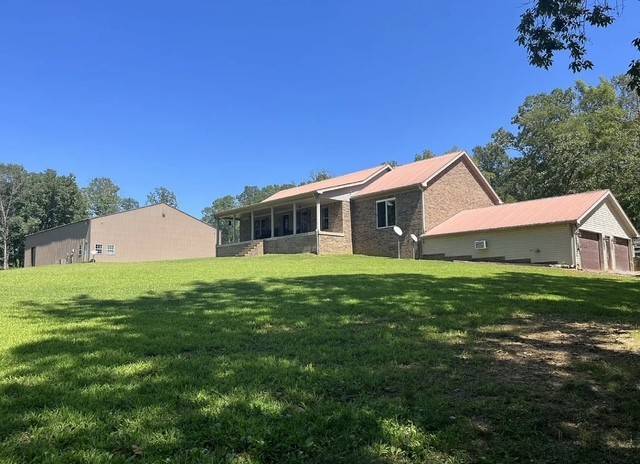 Mc Ewen, TN 37101,1745 Ennis Branch Rd