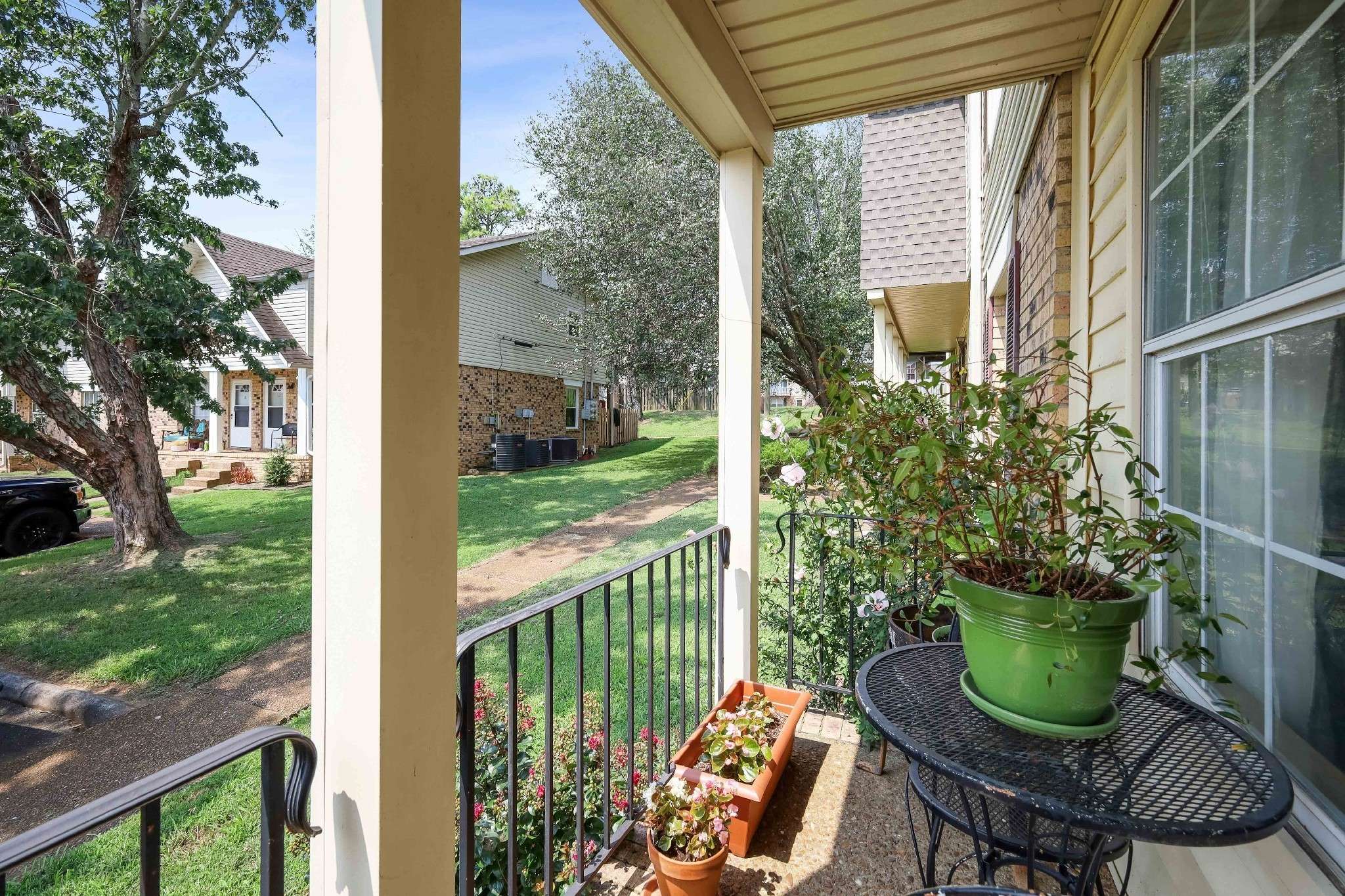 Nashville, TN 37217,4000 Anderson Rd #15