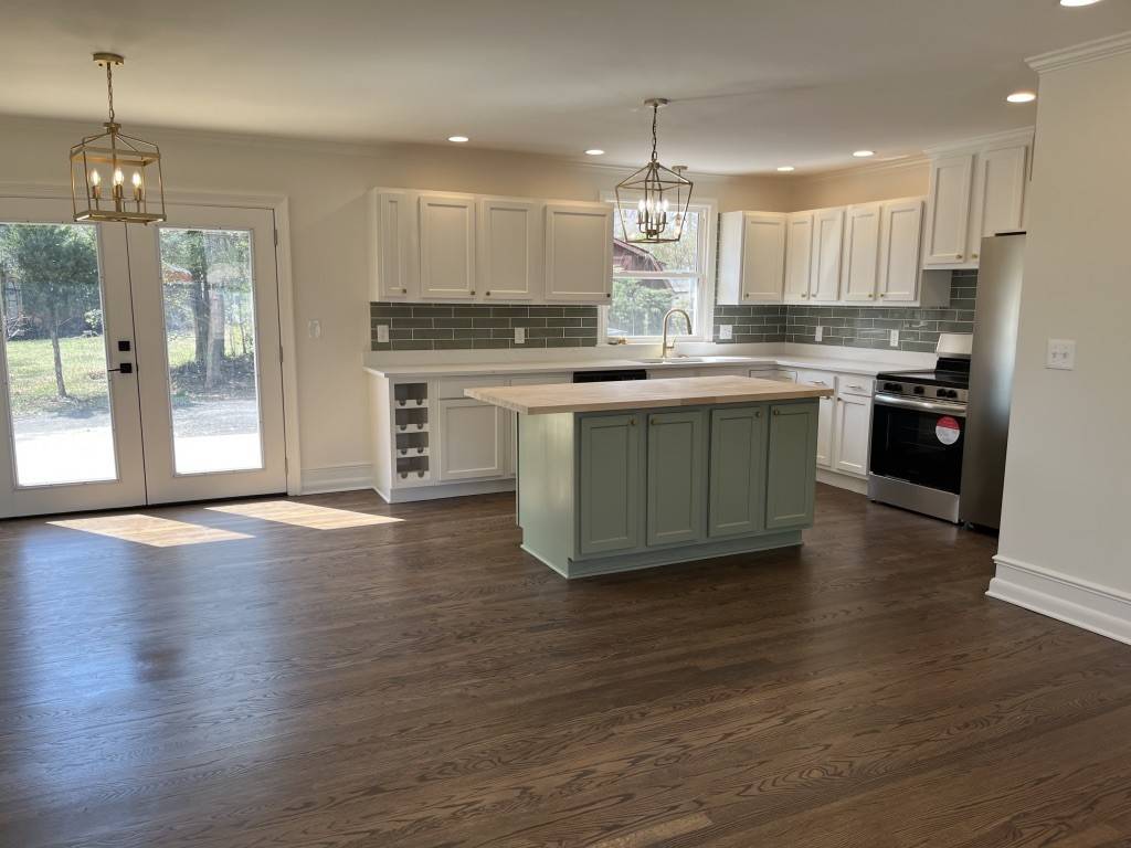 Nashville, TN 37211,623 Dunston Dr