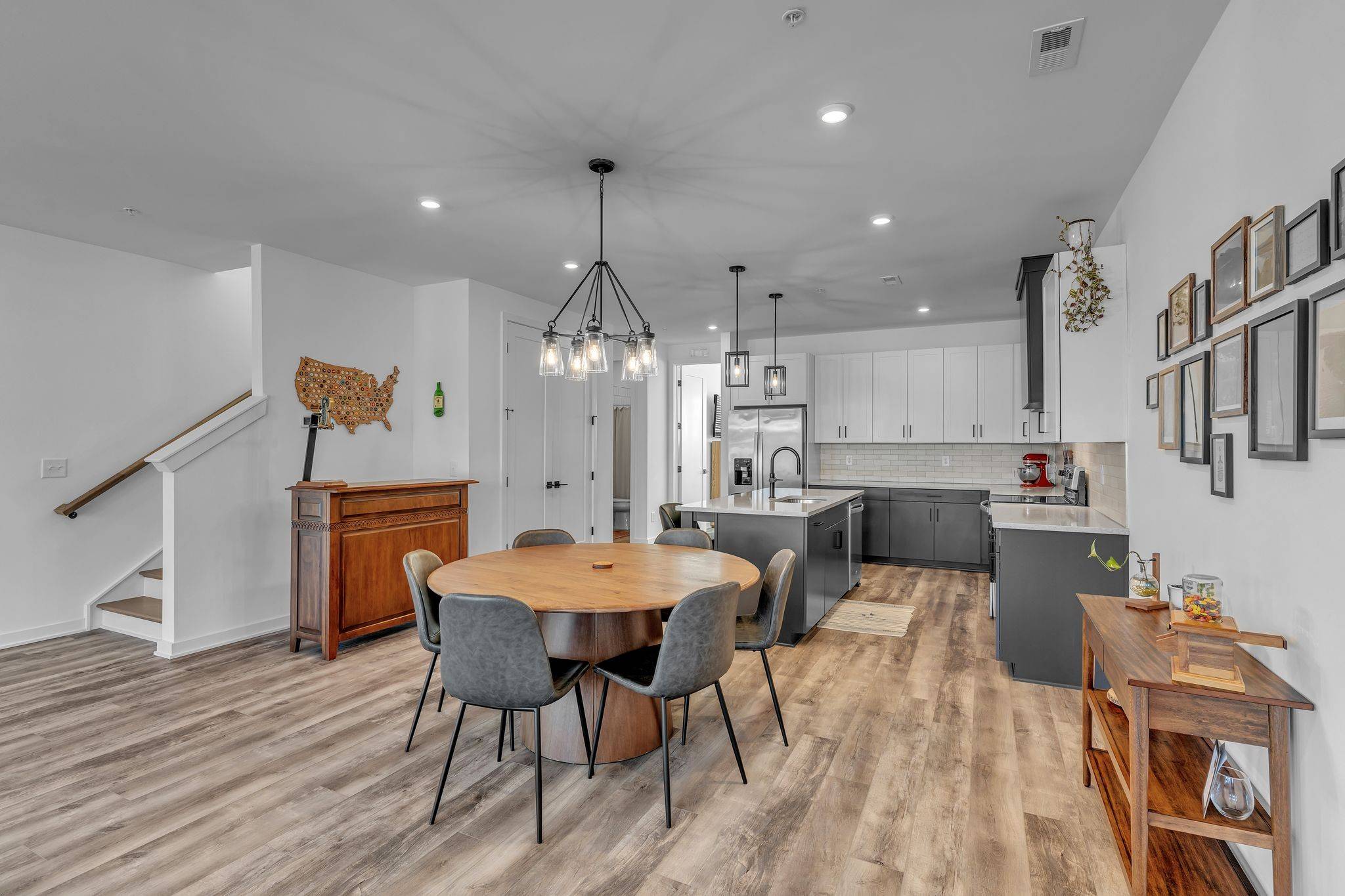 Nashville, TN 37209,2044 Edison Park Ln
