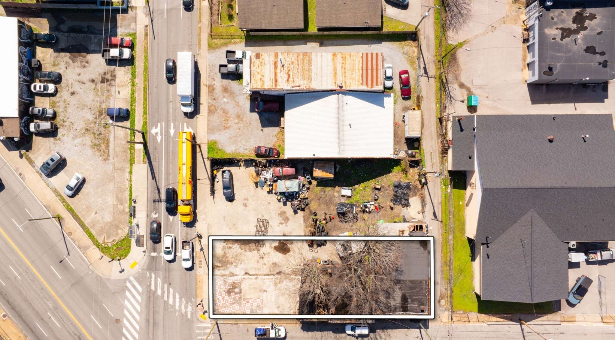 Nashville, TN 37210,1001 2nd Ave #S