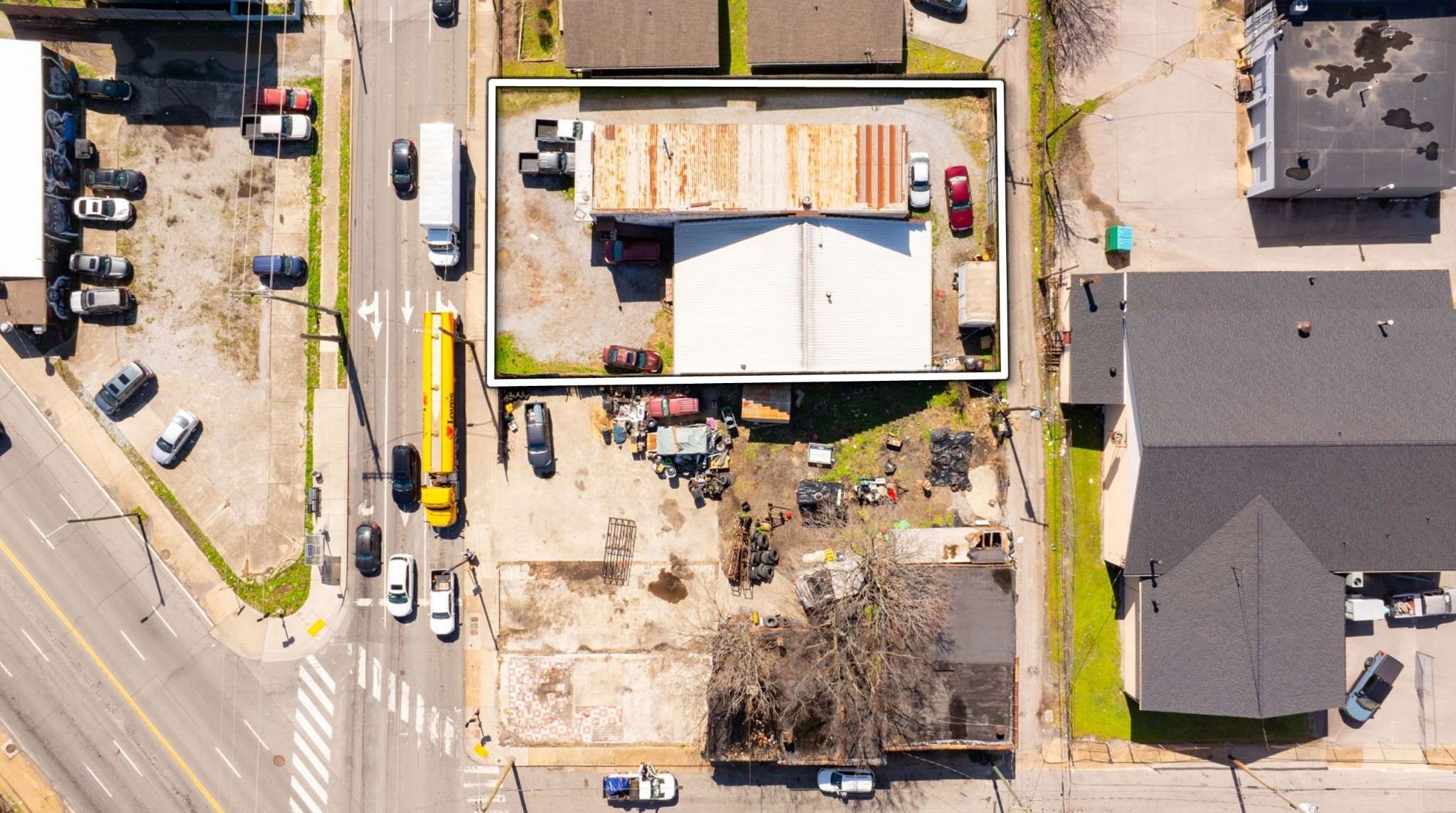 Nashville, TN 37210,1005 2nd Ave #S