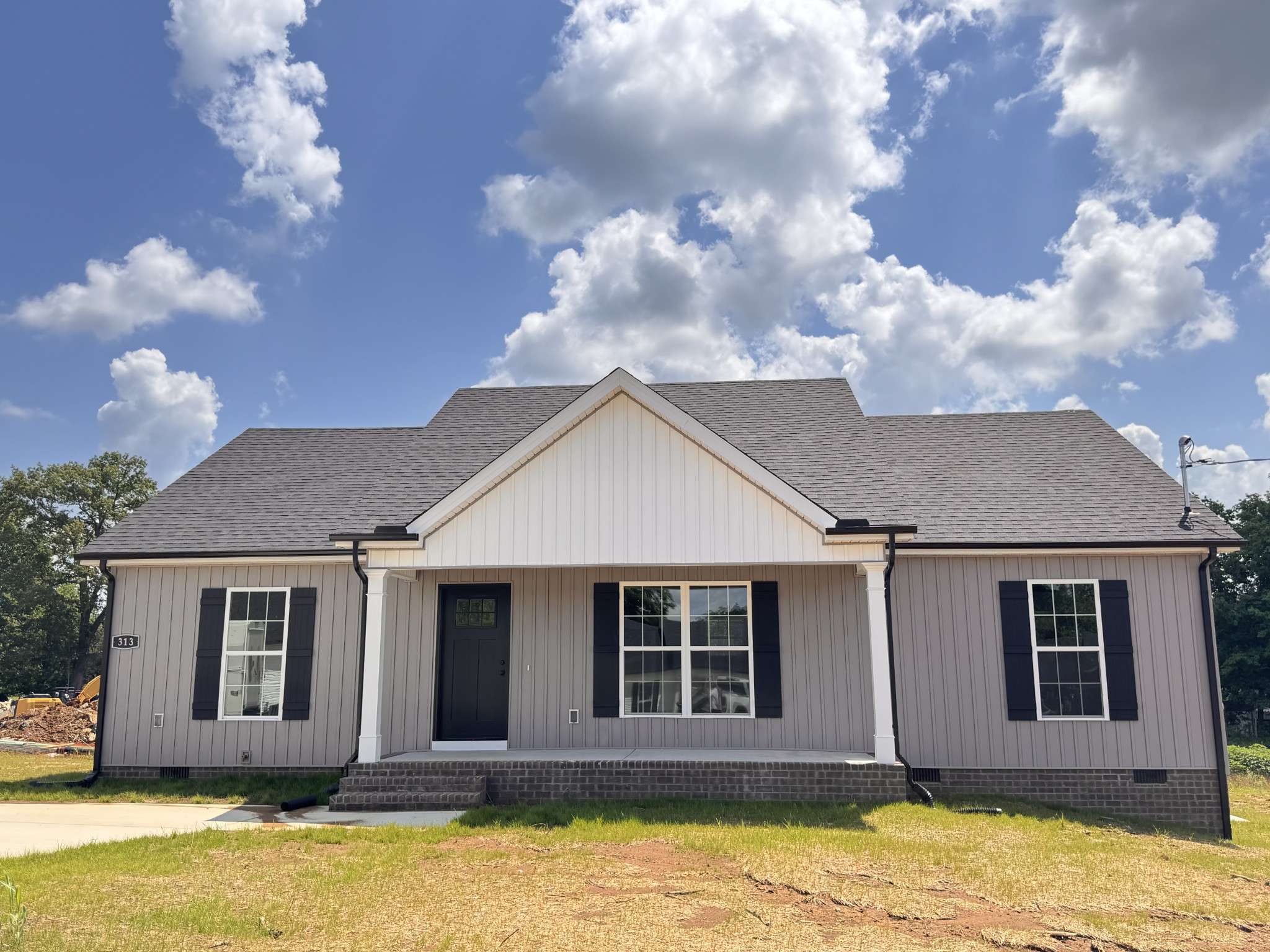 Shelbyville, TN 37160,313 Lee Ln