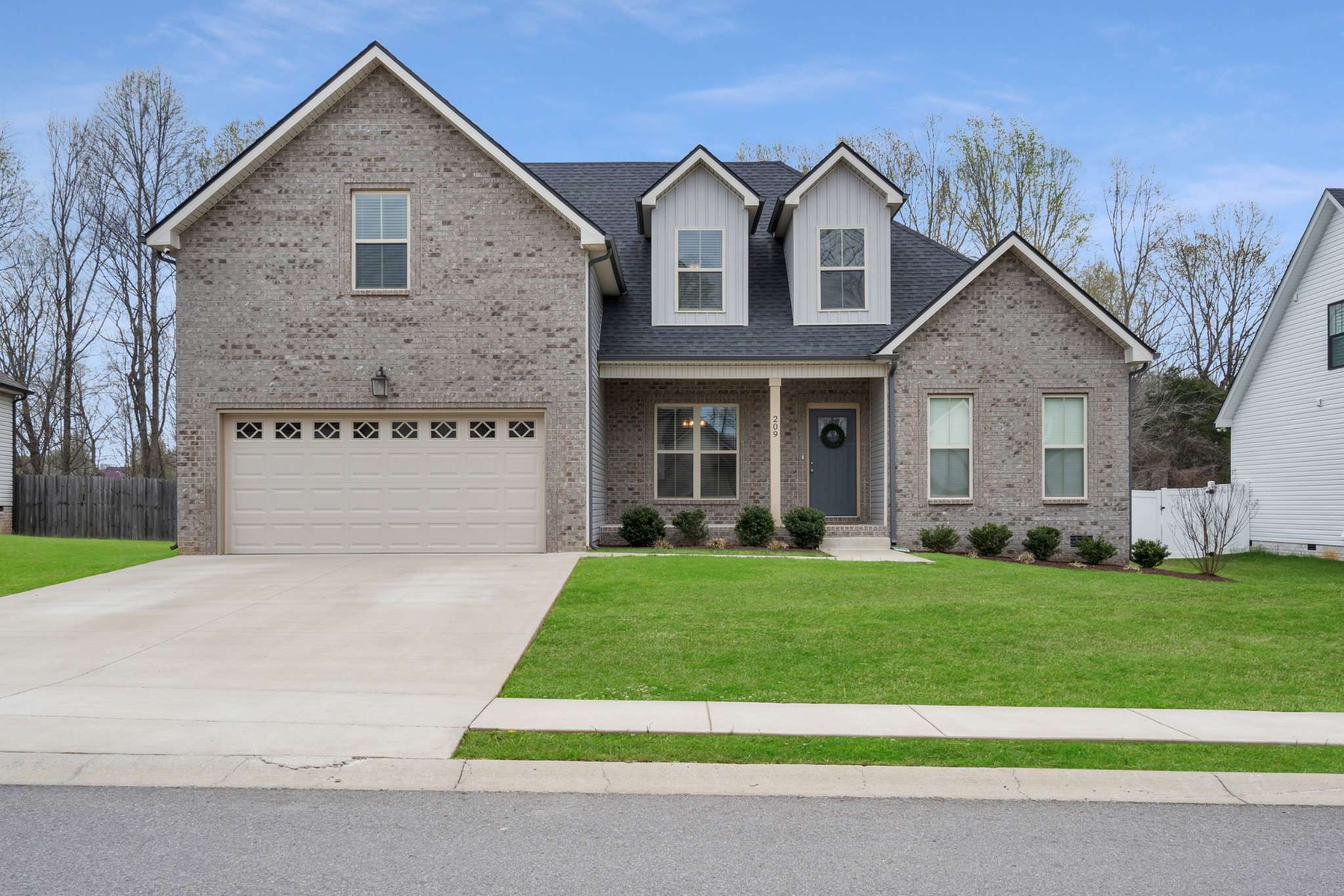 Clarksville, TN 37043,209 Sherlock Dr