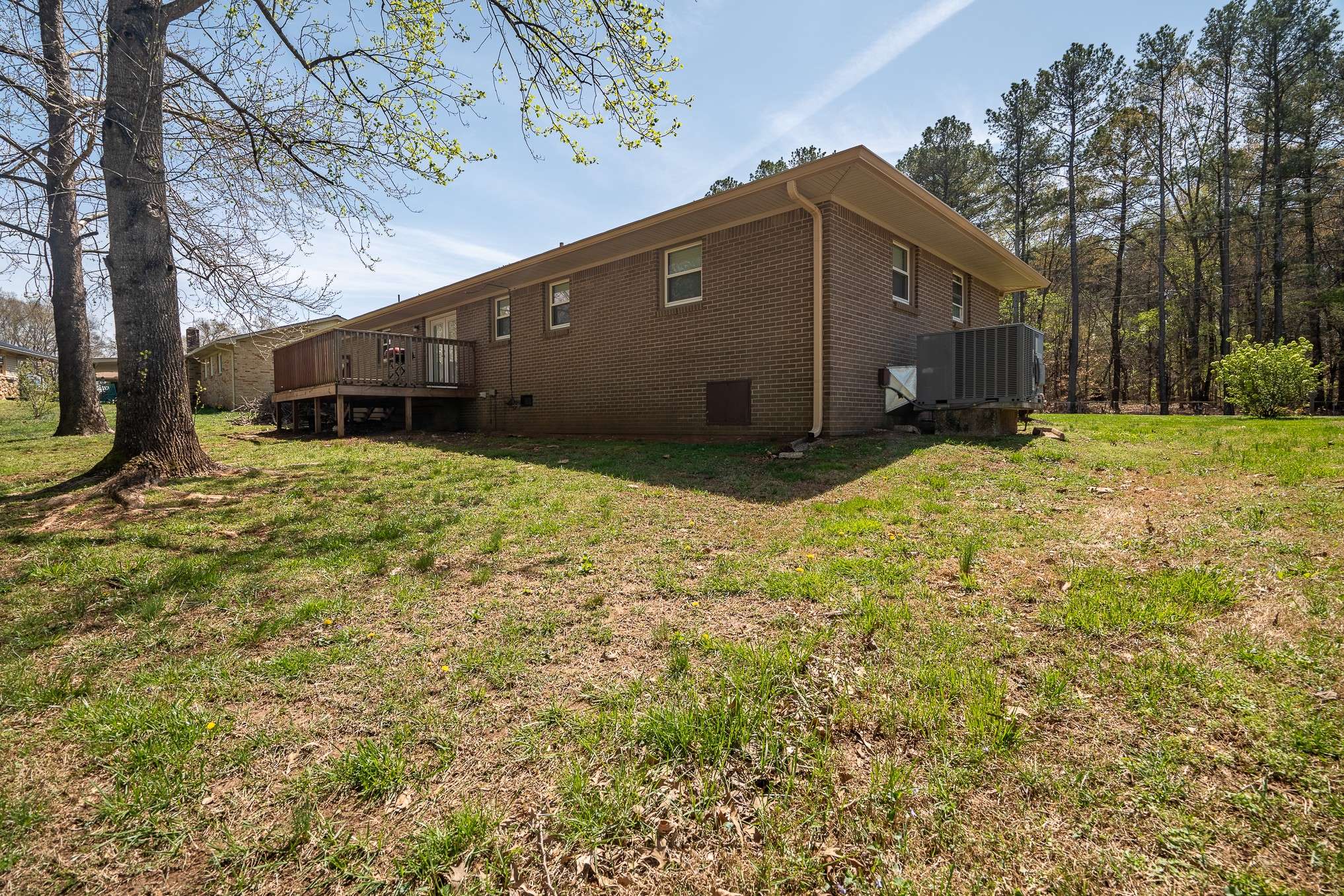 Lawrenceburg, TN 38464,1706 Grandaddy Rd