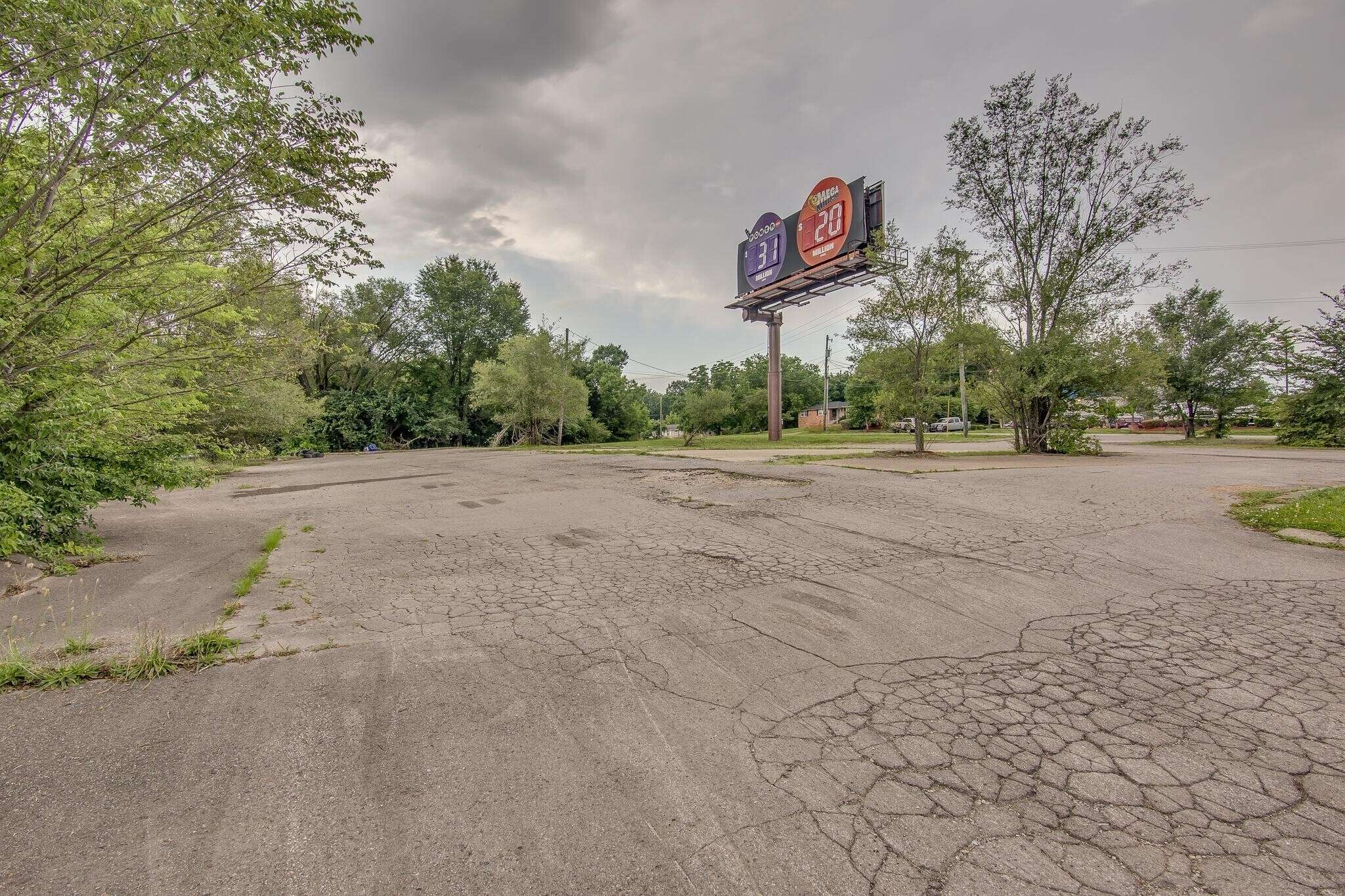 Madison, TN 37115,2425 Gallatin Pike #N