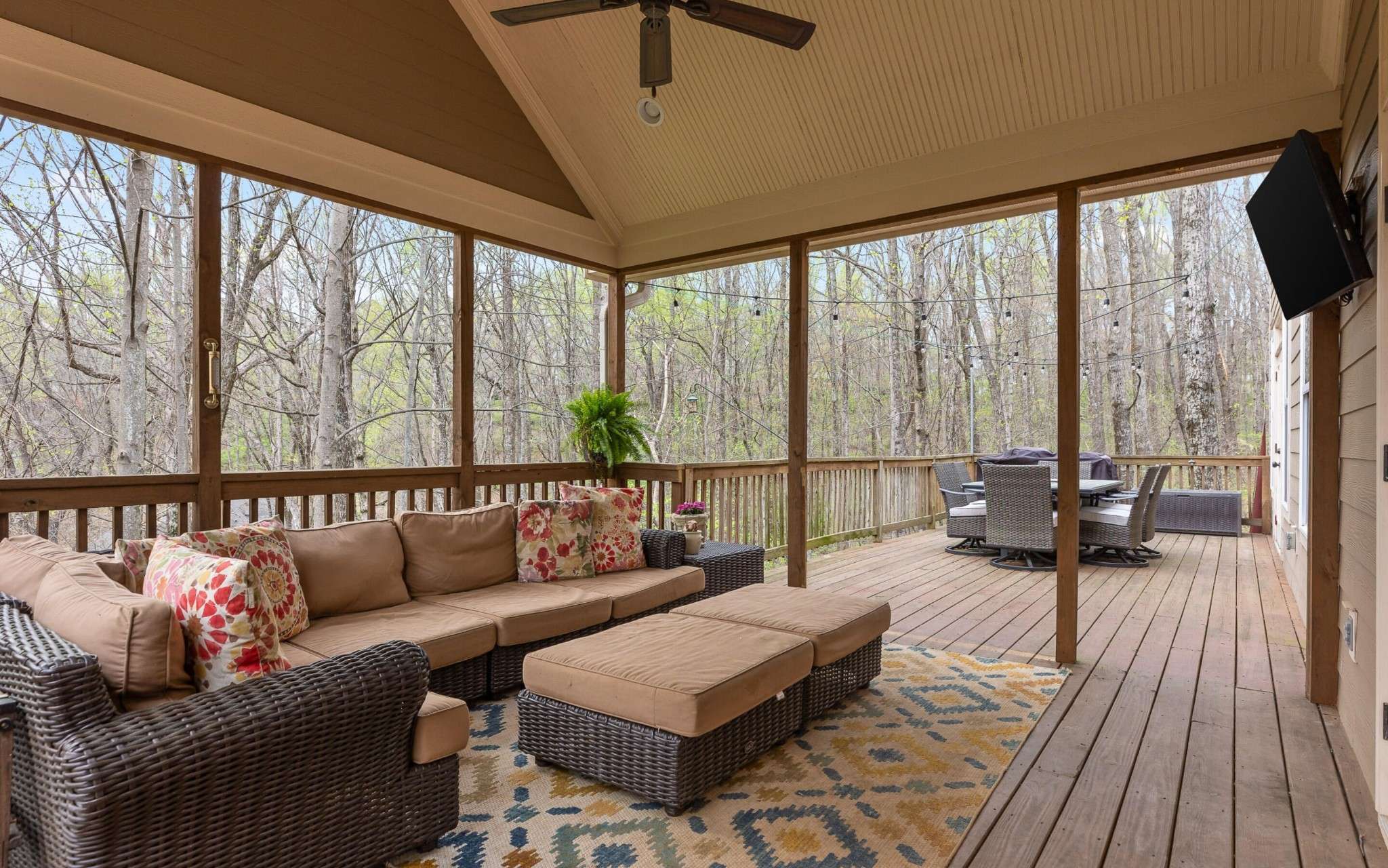 Signal Mountain, TN 37377,115 Stratford Way