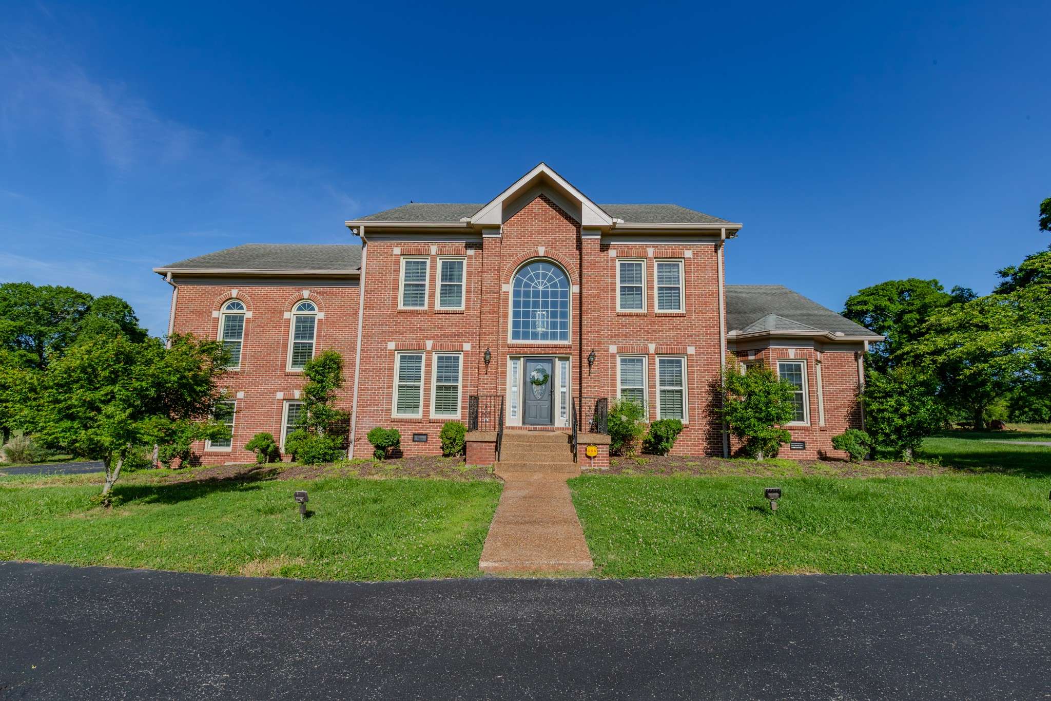 Madison, TN 37115,2132 Neelys Bend Rd